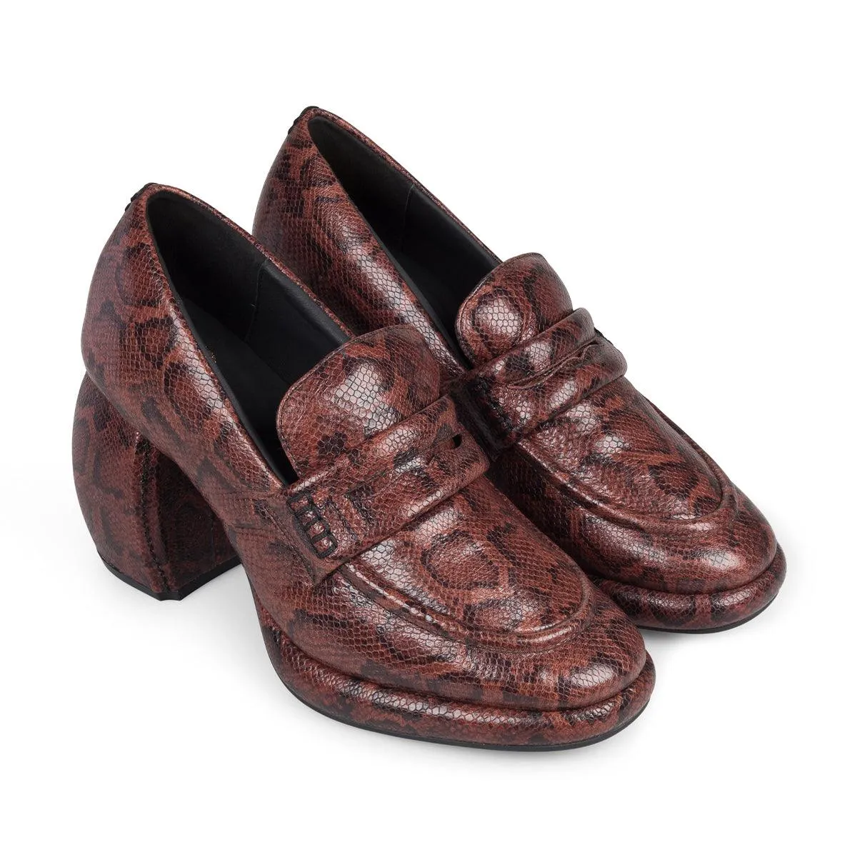 Urban Moodwear   Martine rose Wmns Loafer 'Brown Snake'