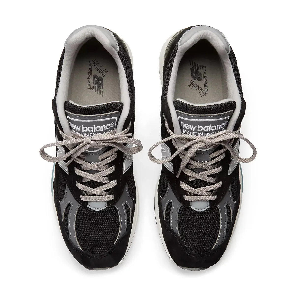 Wedge Sole Wild Hike in UK 991V2 'Black'