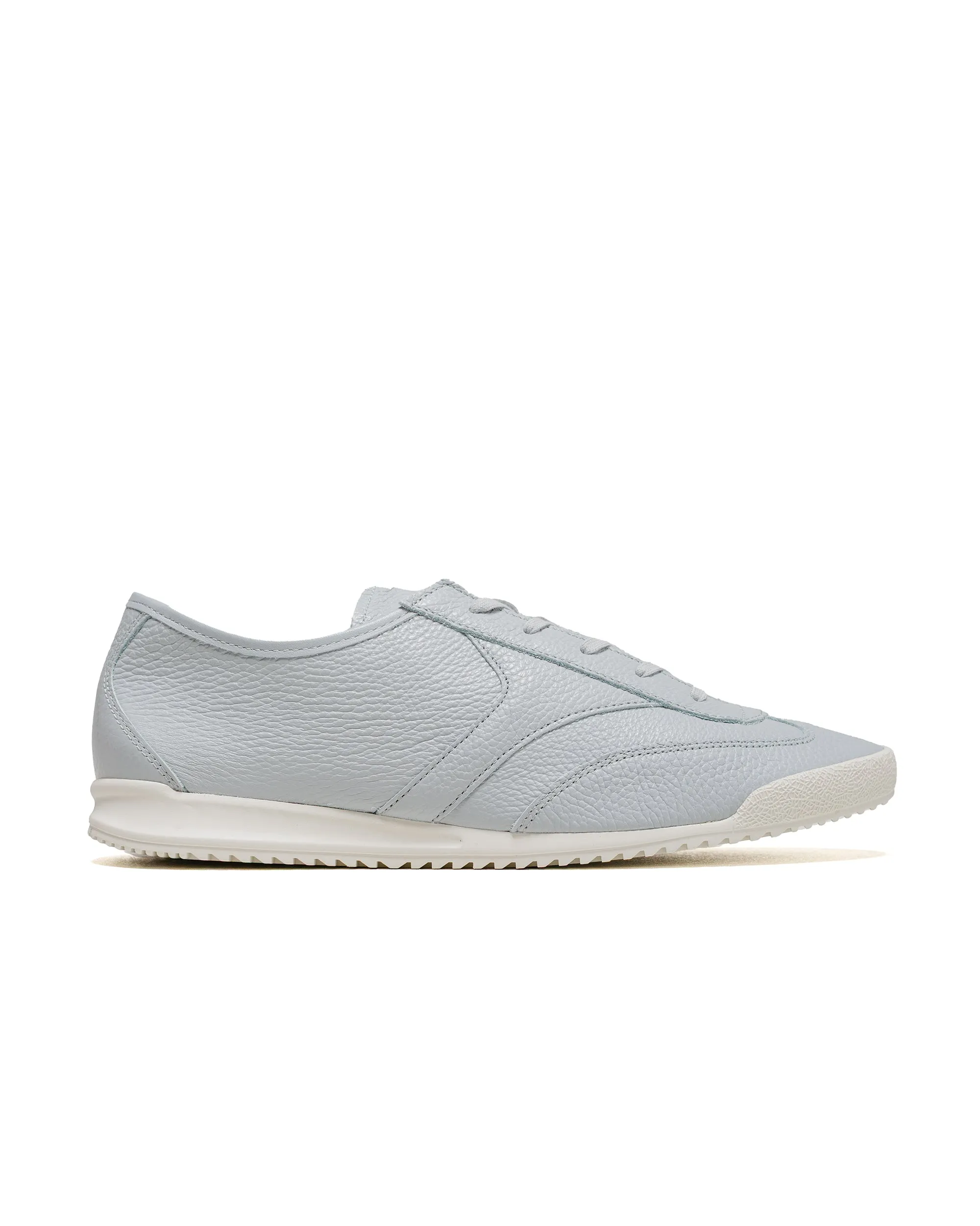 Every Foot Reproduction of Found Lady White Co. Trainer Aluminum