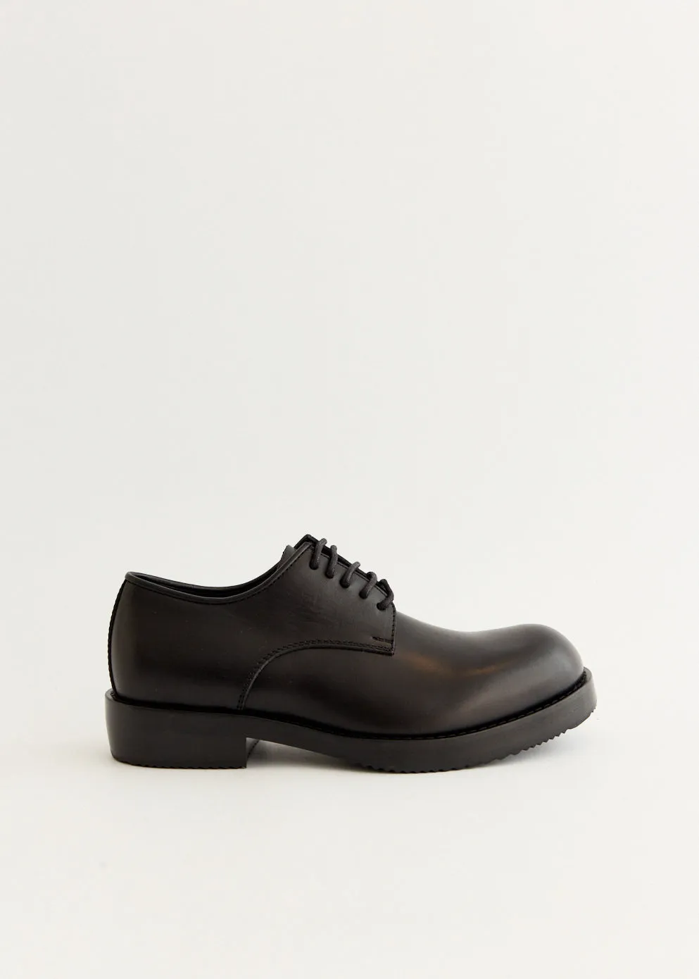 Responsive ride Leather Derby Shoes neutral support Layered Design