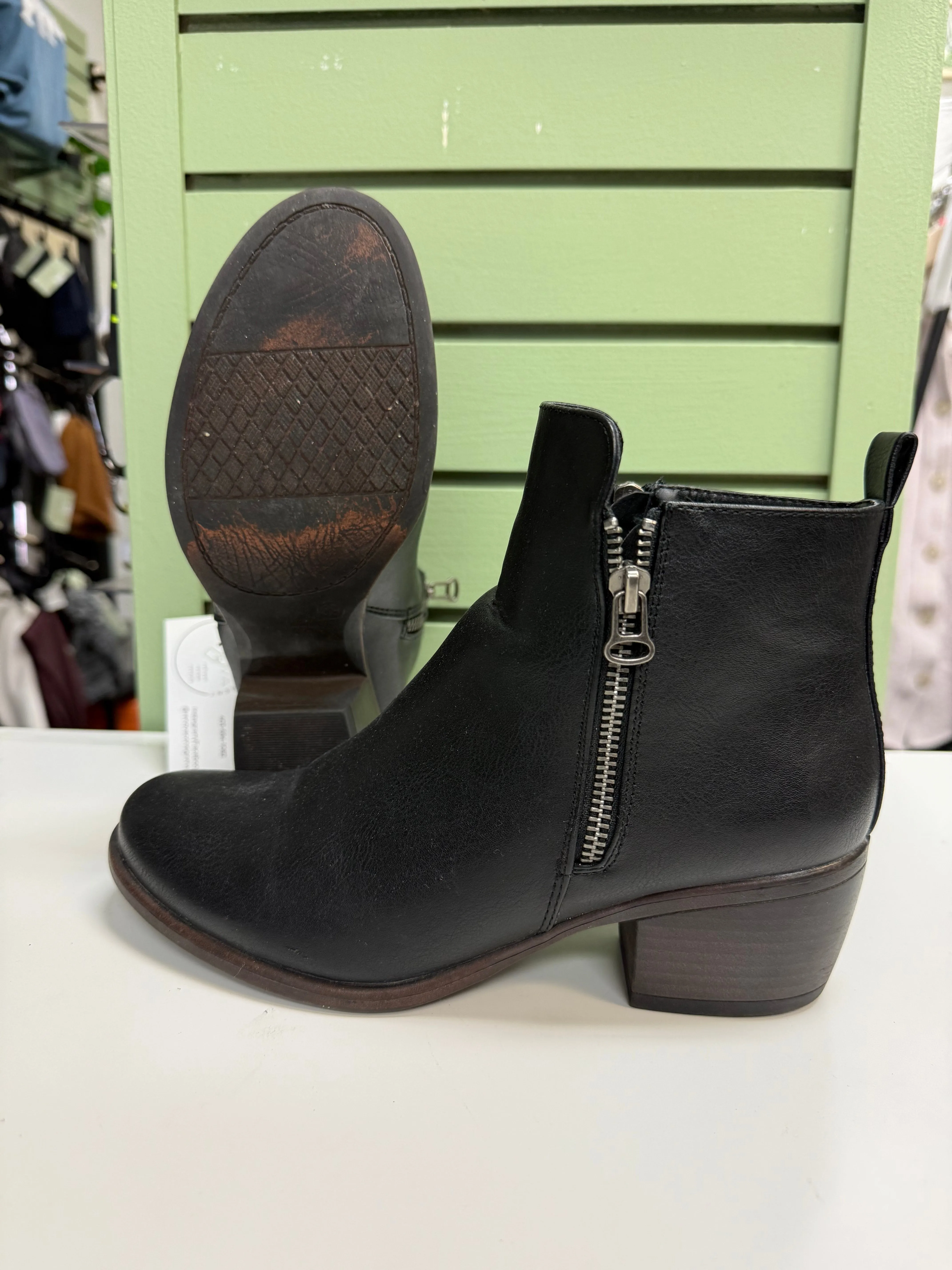 Taxi Heeled Booties (Womens 8/39) Weekend Ready