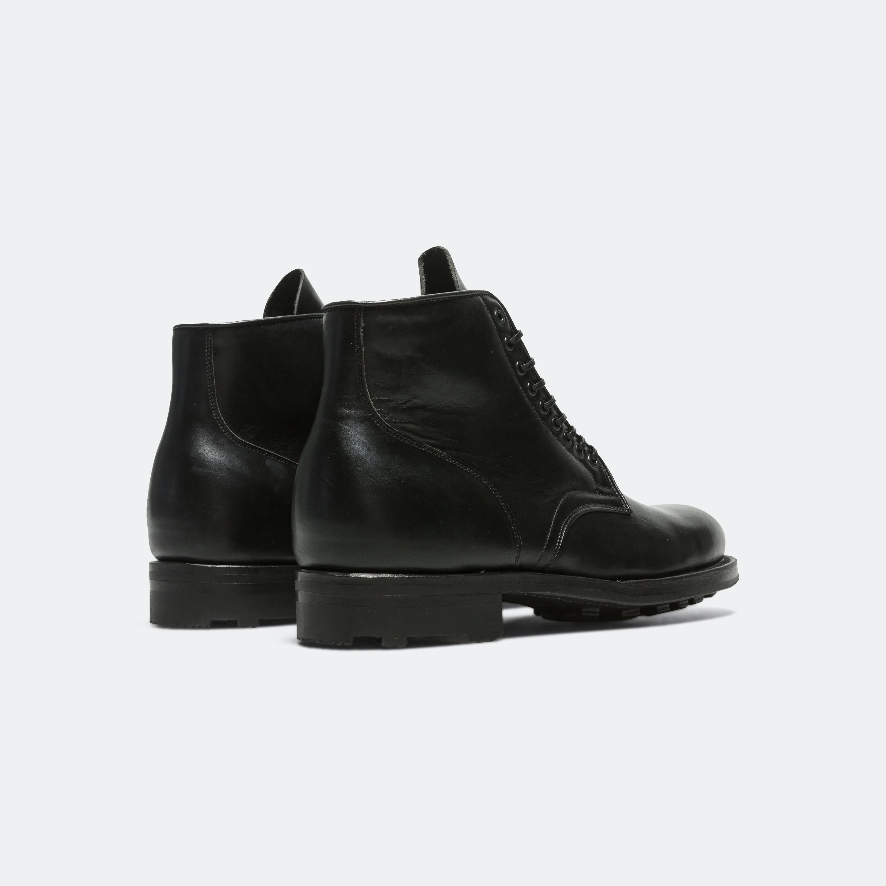 Weekend Adventure Service Boot 2030 - Black Chromexcel