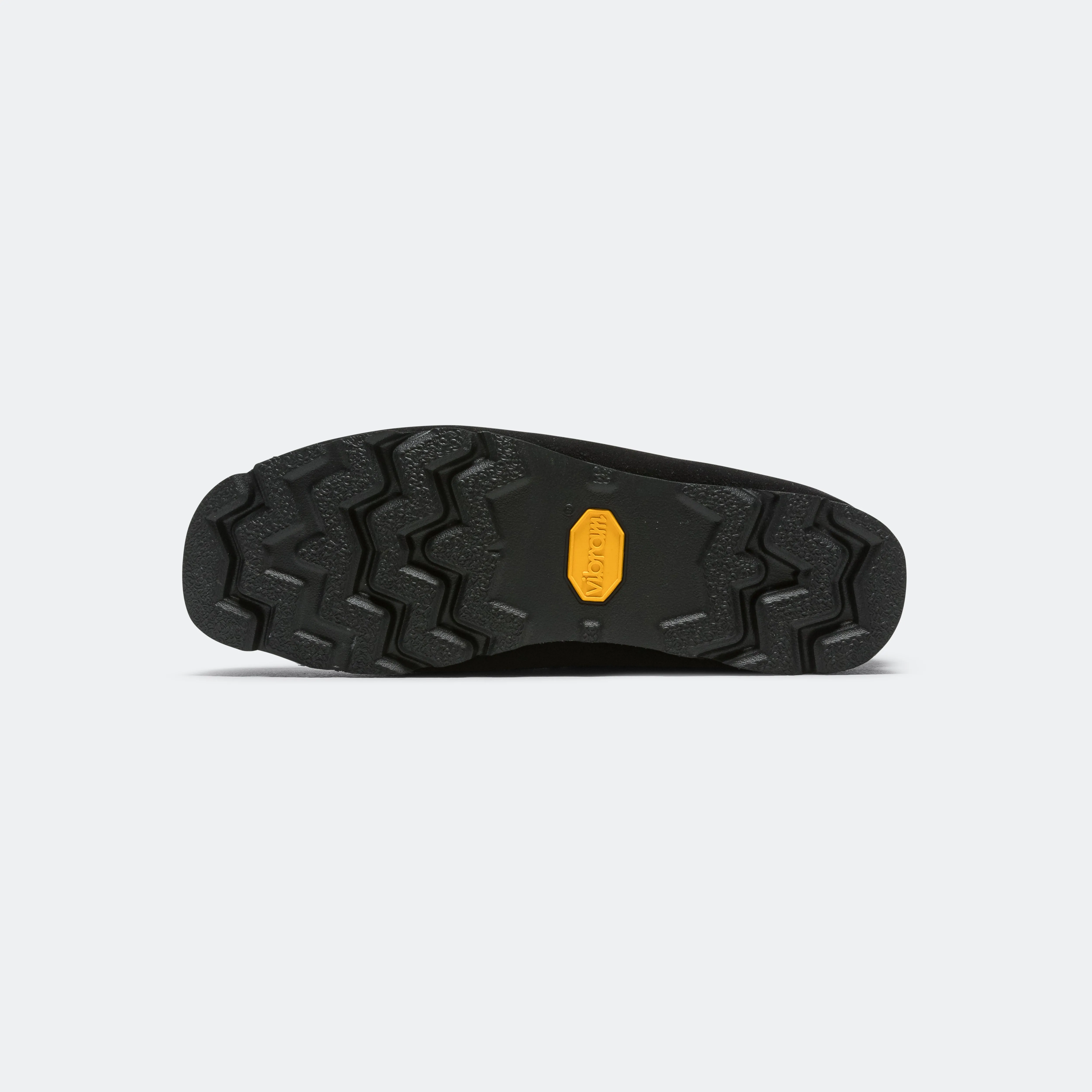 Elite Design Angler's Wallabee GTX SP x Clarks - Black