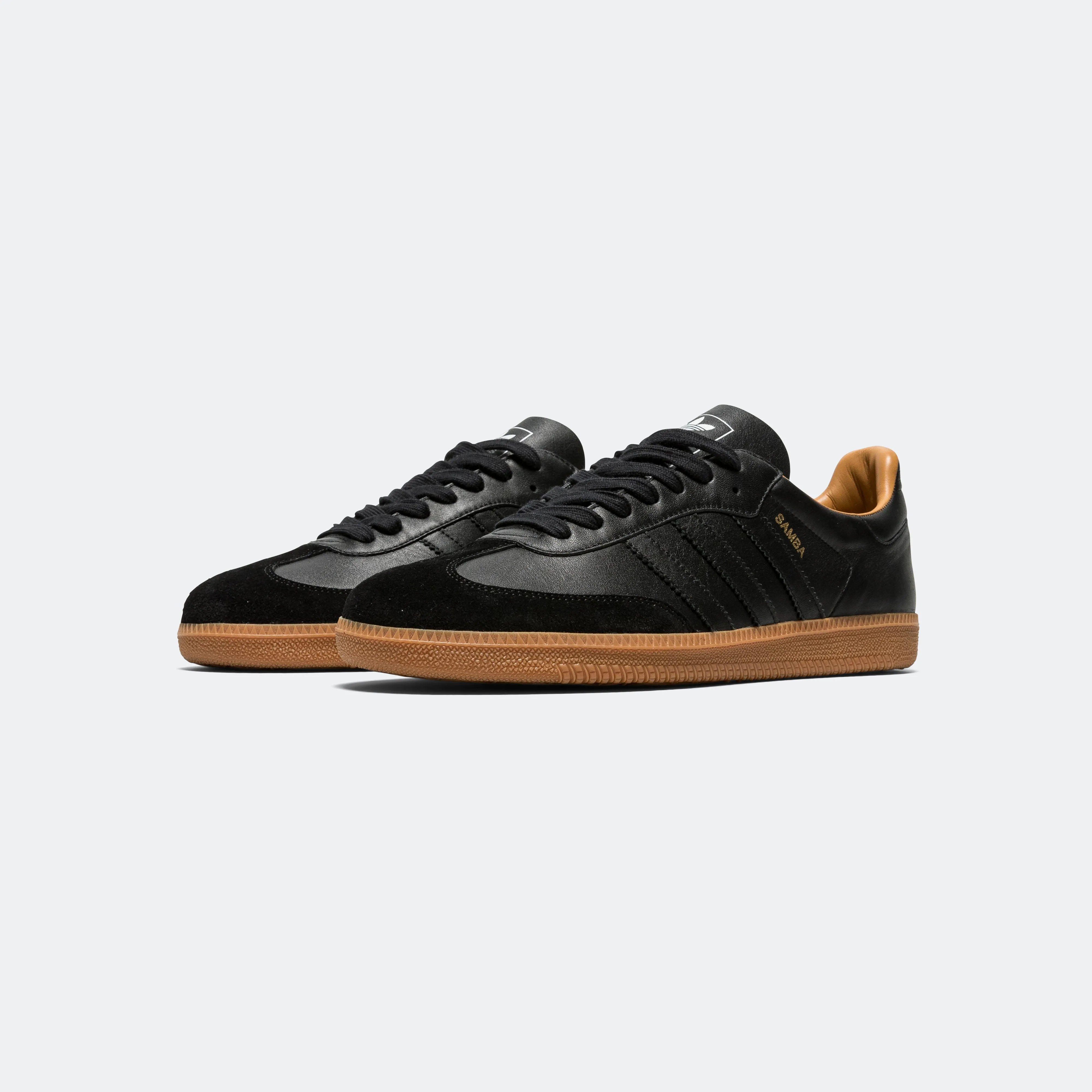 Low Profile Silhouette All-Weather Design Samba OG Made In Italy - Core Black/Core White-Gum