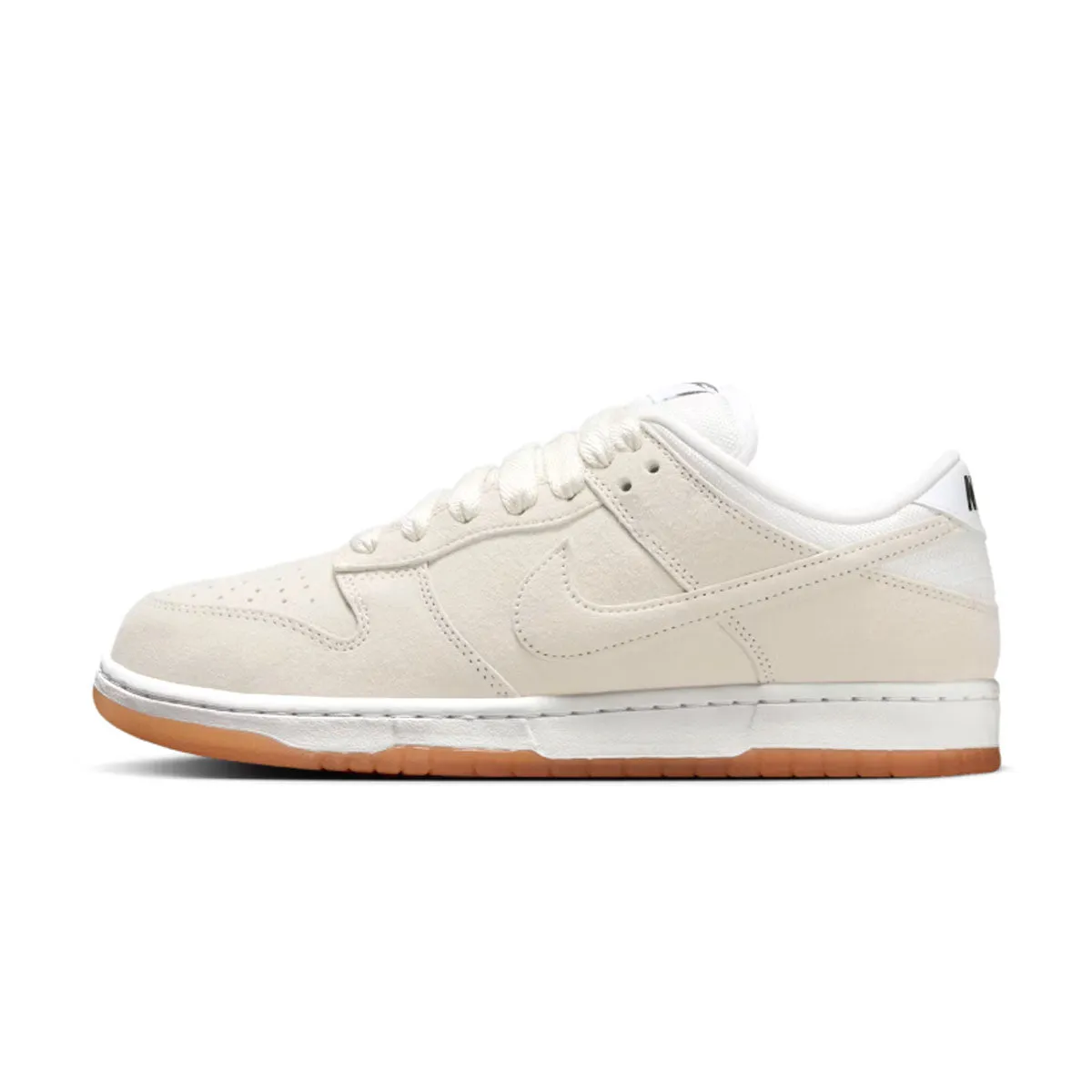SB Dunk Low Pro B 'Pale Ivory' Sophisticated Comfort