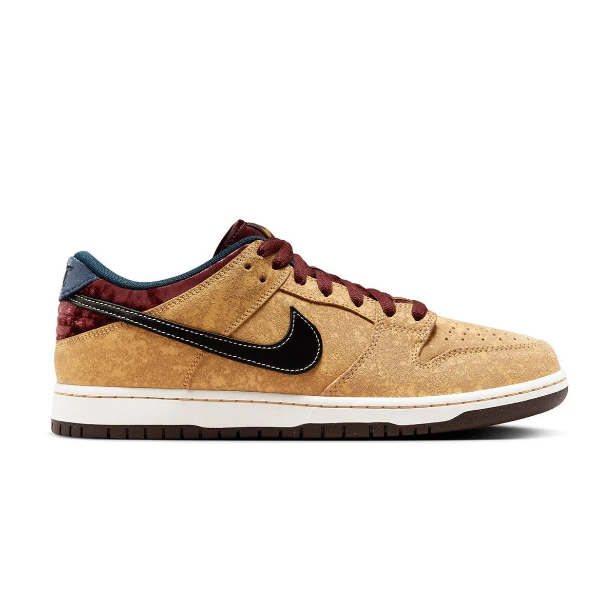 Sandals SB Dunk Low Pro 'City of Cinema'