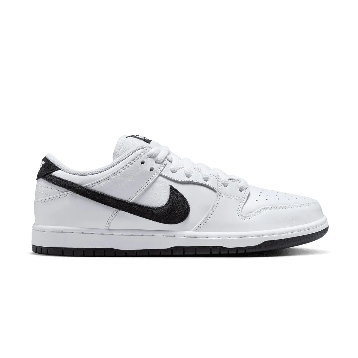 SB Dunk Low Pro 'White Black' Street Style comfort feature