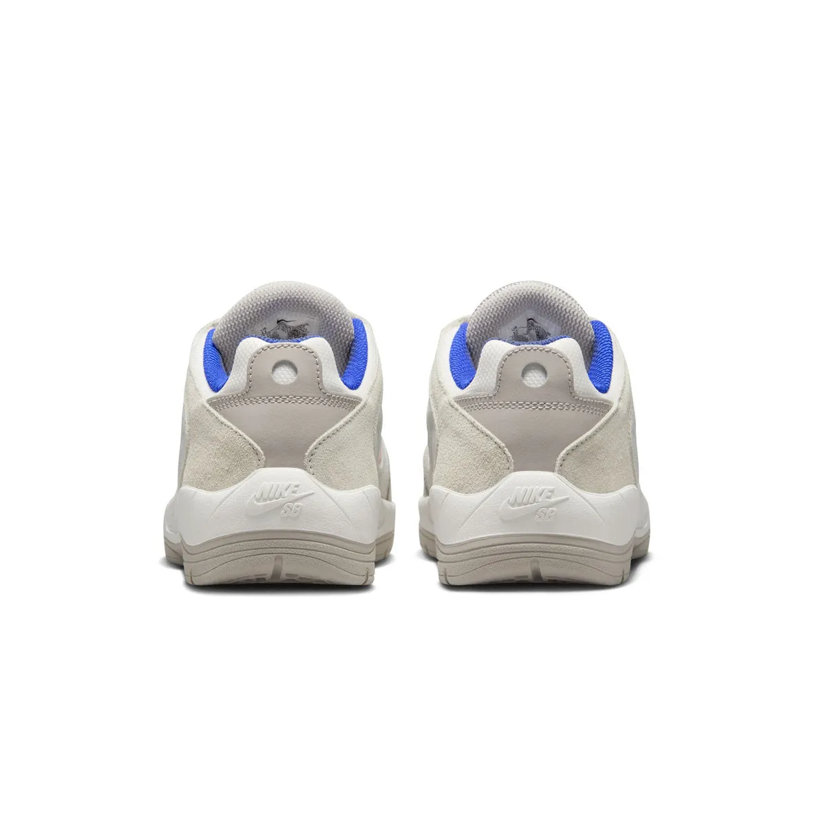 Everyday Footwear Sleek Style SB Vertebrae 'Knicks'