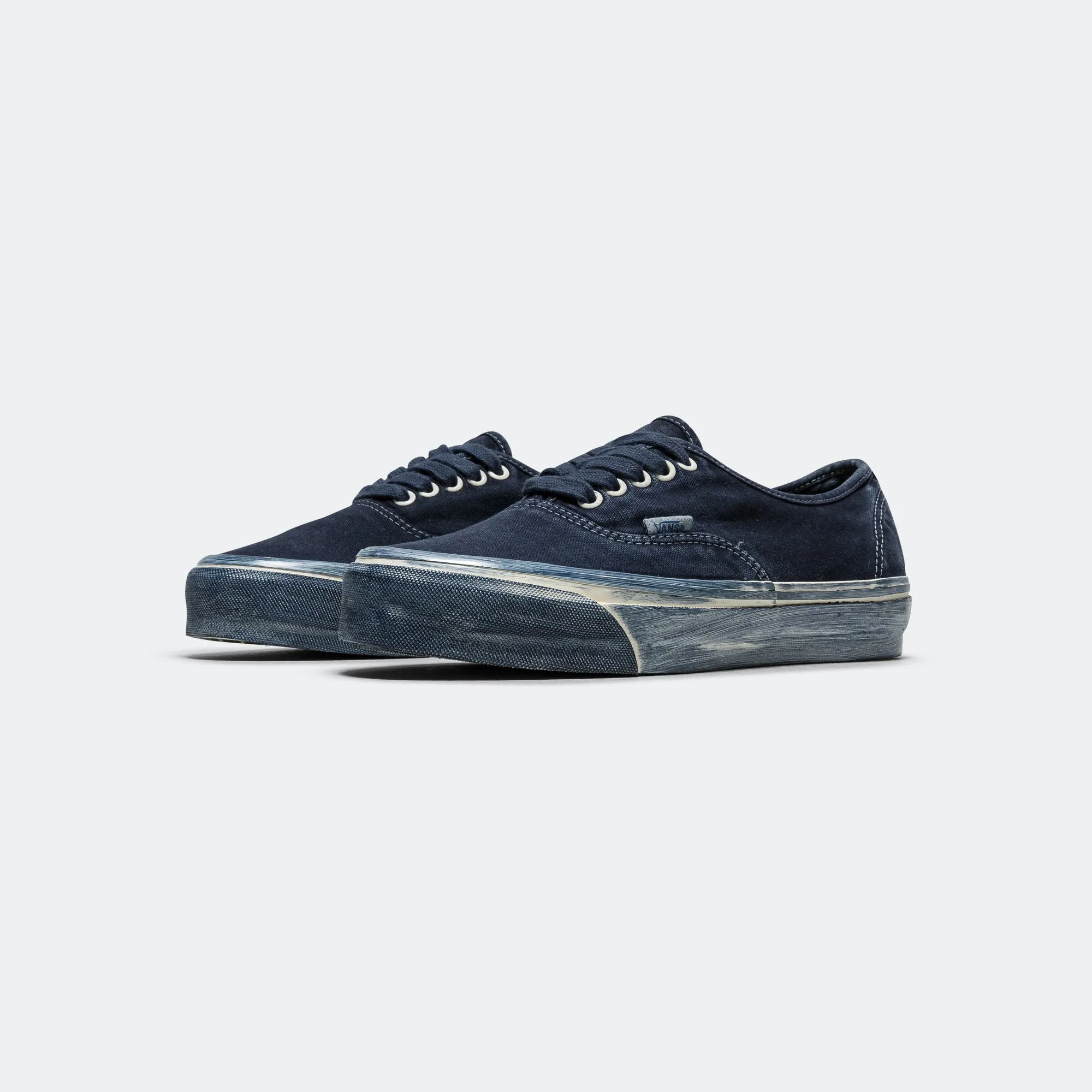 Authentic Reissue 44 LX Dip Dye - Dress Blues Padded Arch Dynamic Design