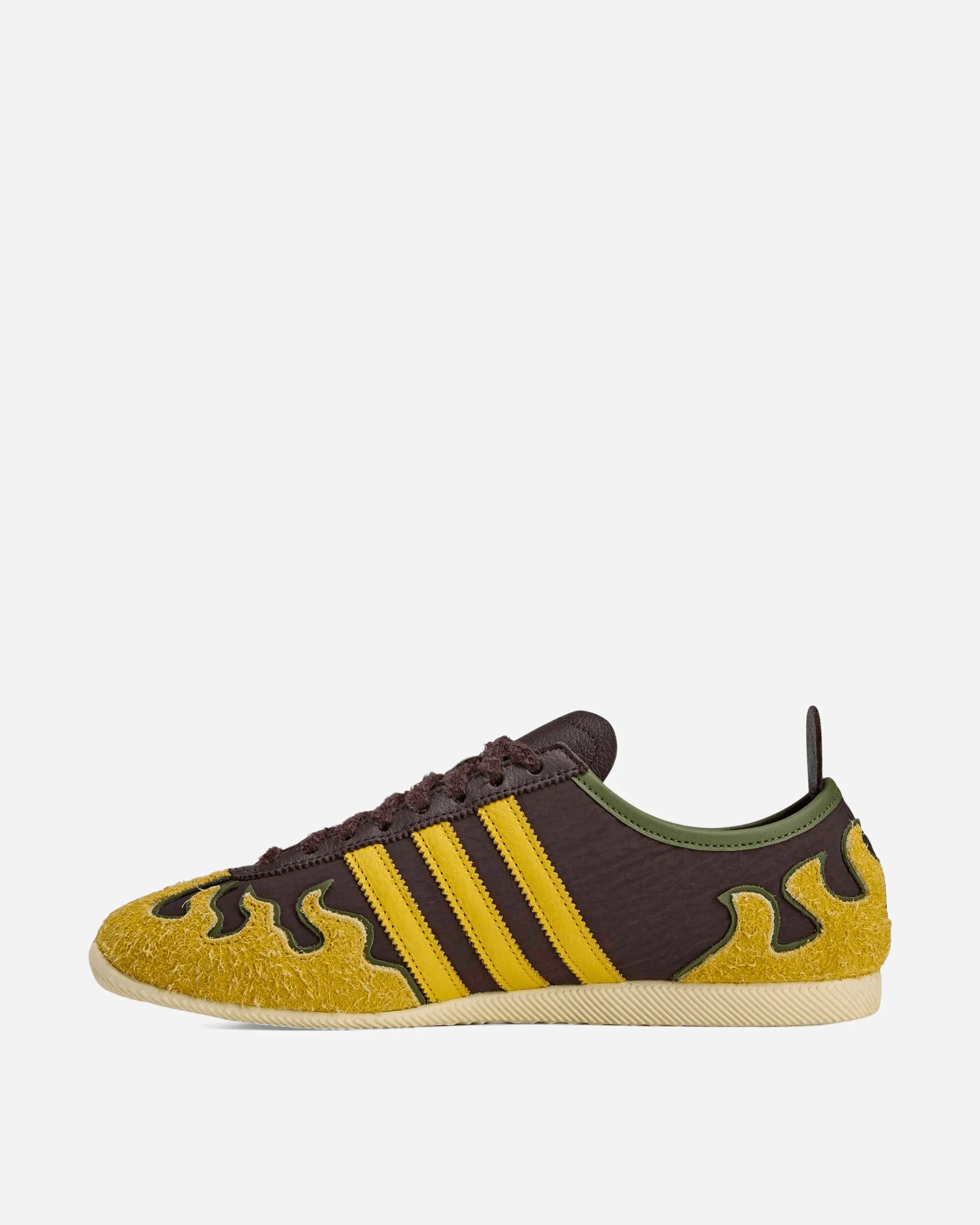 Lined interior Brain Dead Japan Sneakers Shadow Brown / Yellow