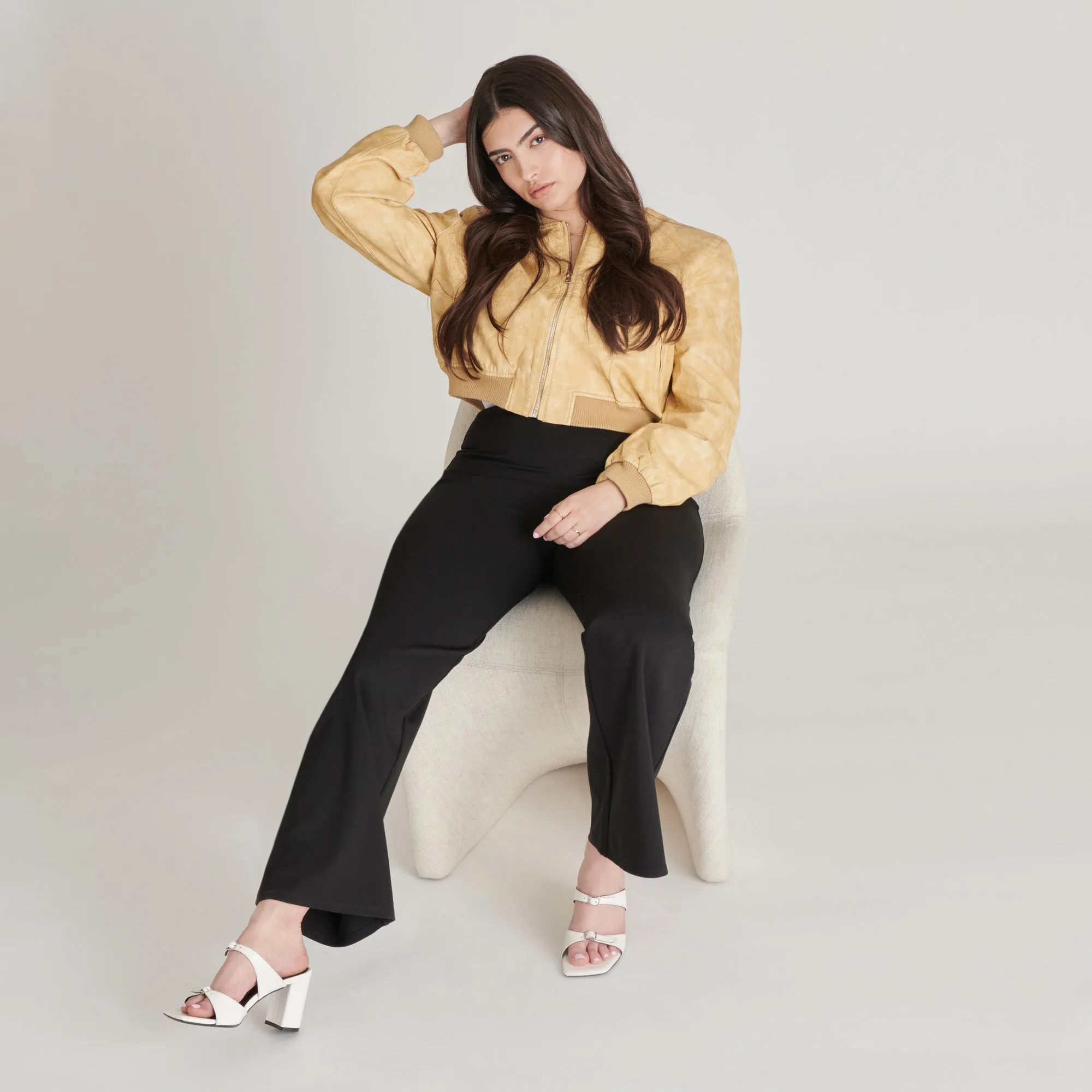 Stable Structure SHANE HEELS OFF WHITE CRINKLE PATENT