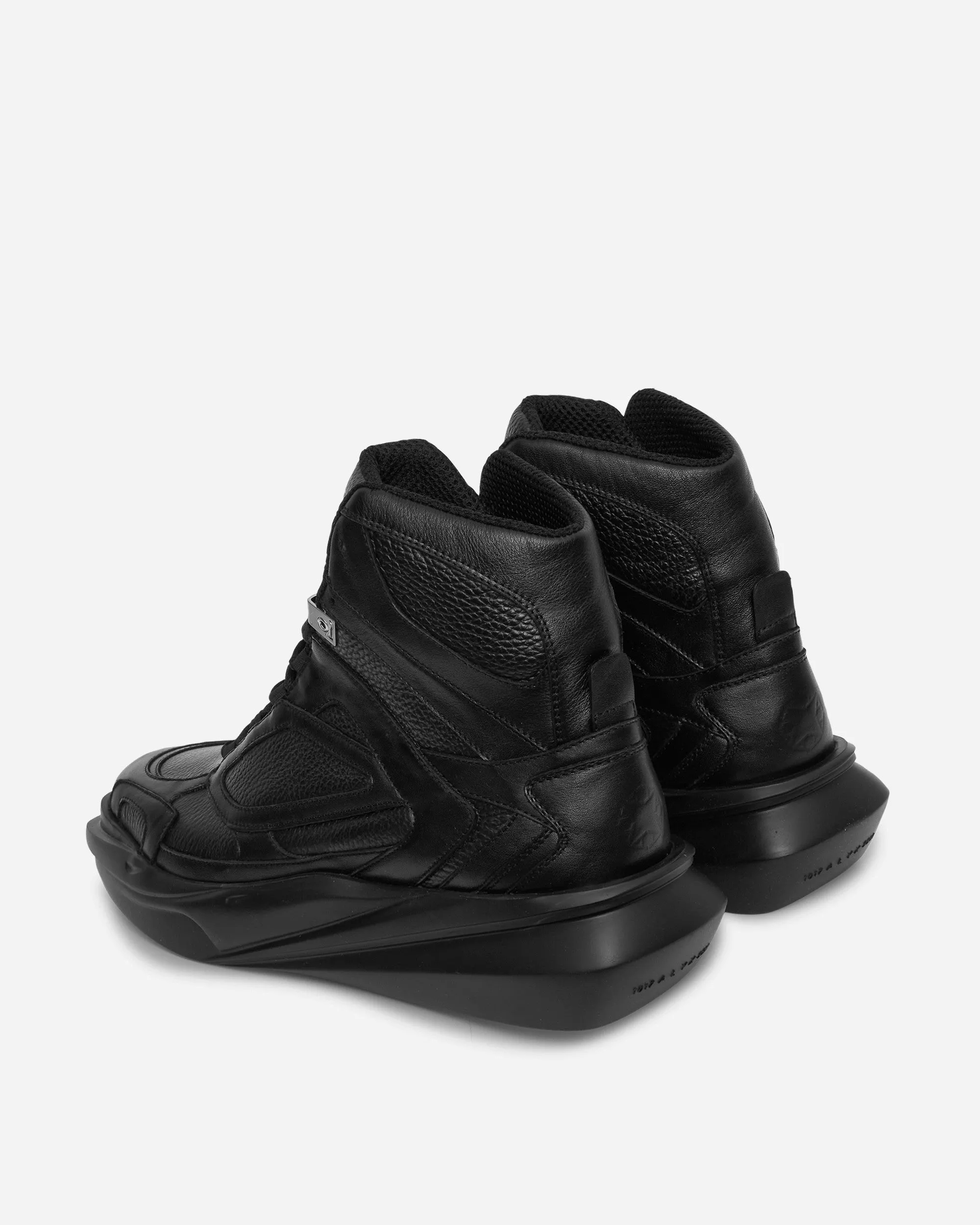Hiking Friendly Streetwear Look High Top Mono Hiking Sneakers Black