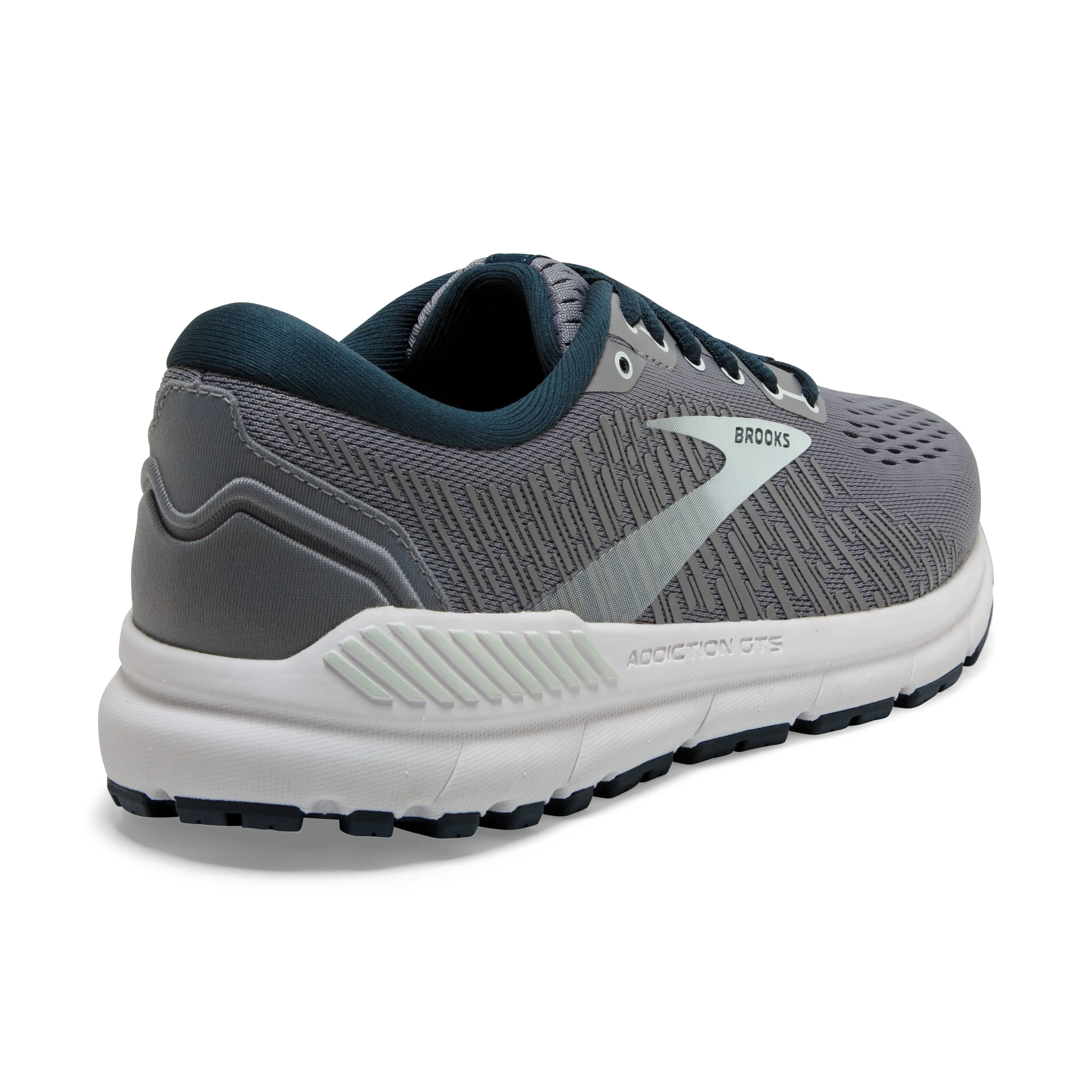 BROOKS ADDICTION V15 inauguration - themed running option