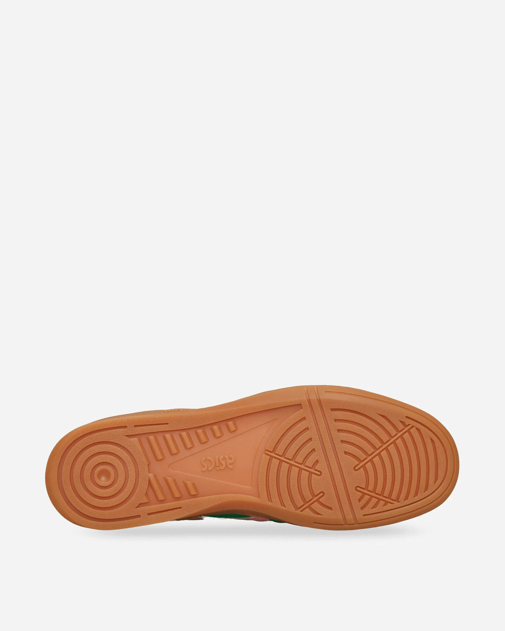 Skyhand OG Sneakers Cilantro / Grapefruit Fall Outfit
