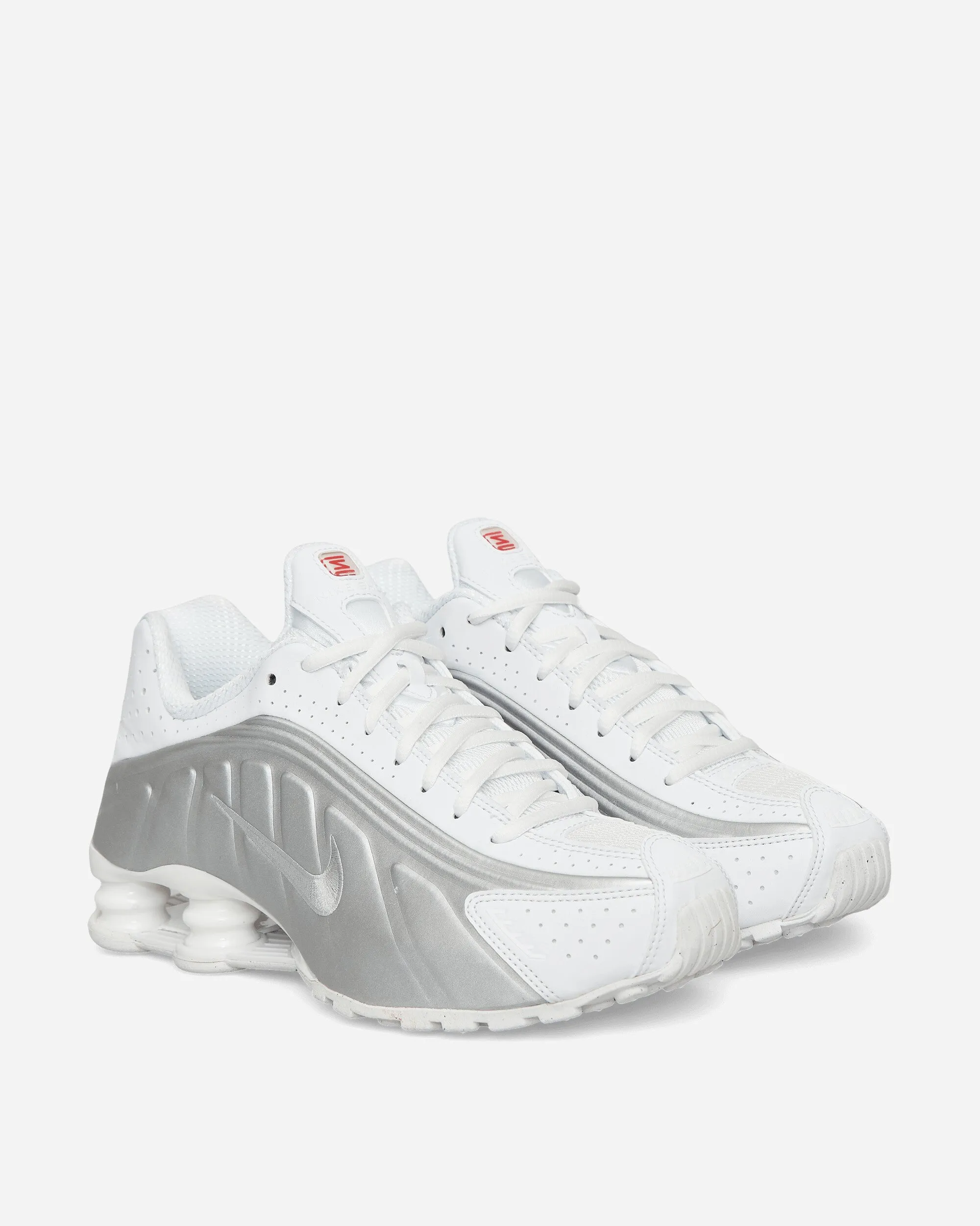 Shox R4 Sneakers White / Metallic Silver Play Step Active Mode