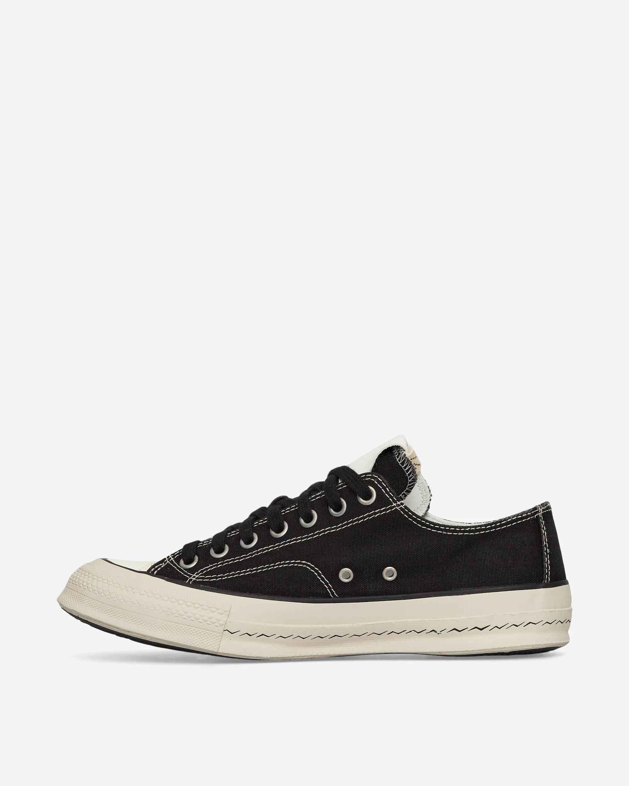Skagway Lo Sneakers Black Elastic Lacing