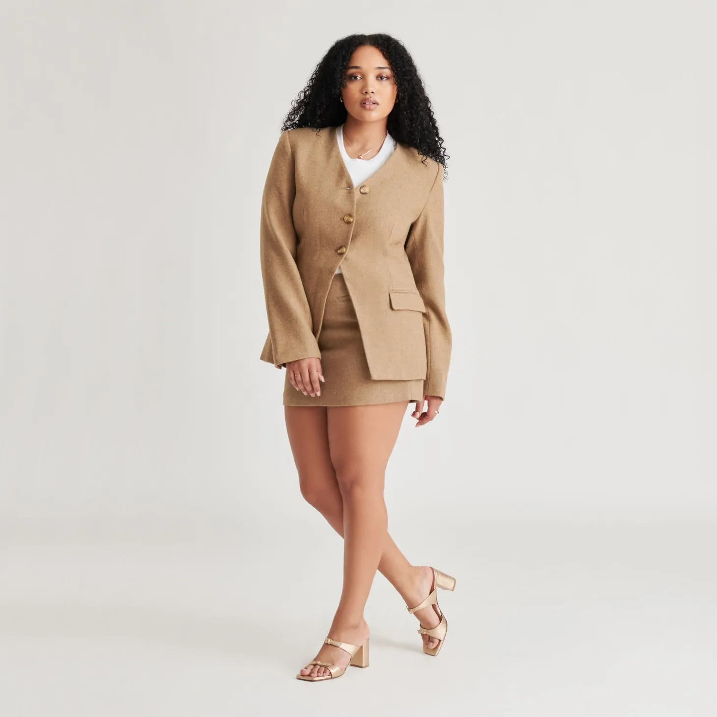 SHANE HEELS GOLD METALLIC LEATHER Impact Resistance