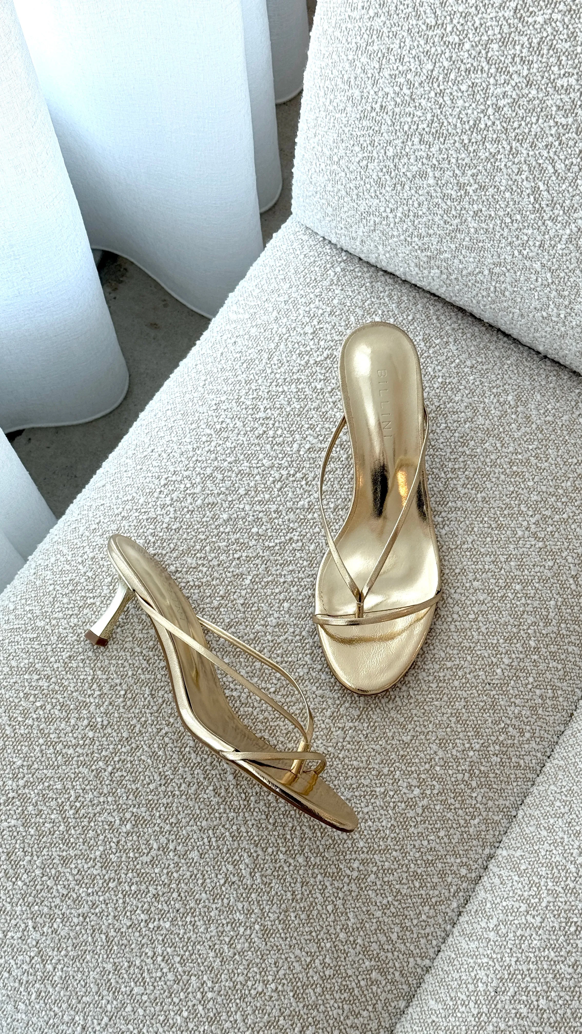 Long Wear Gillie Heel - Gold Metallic