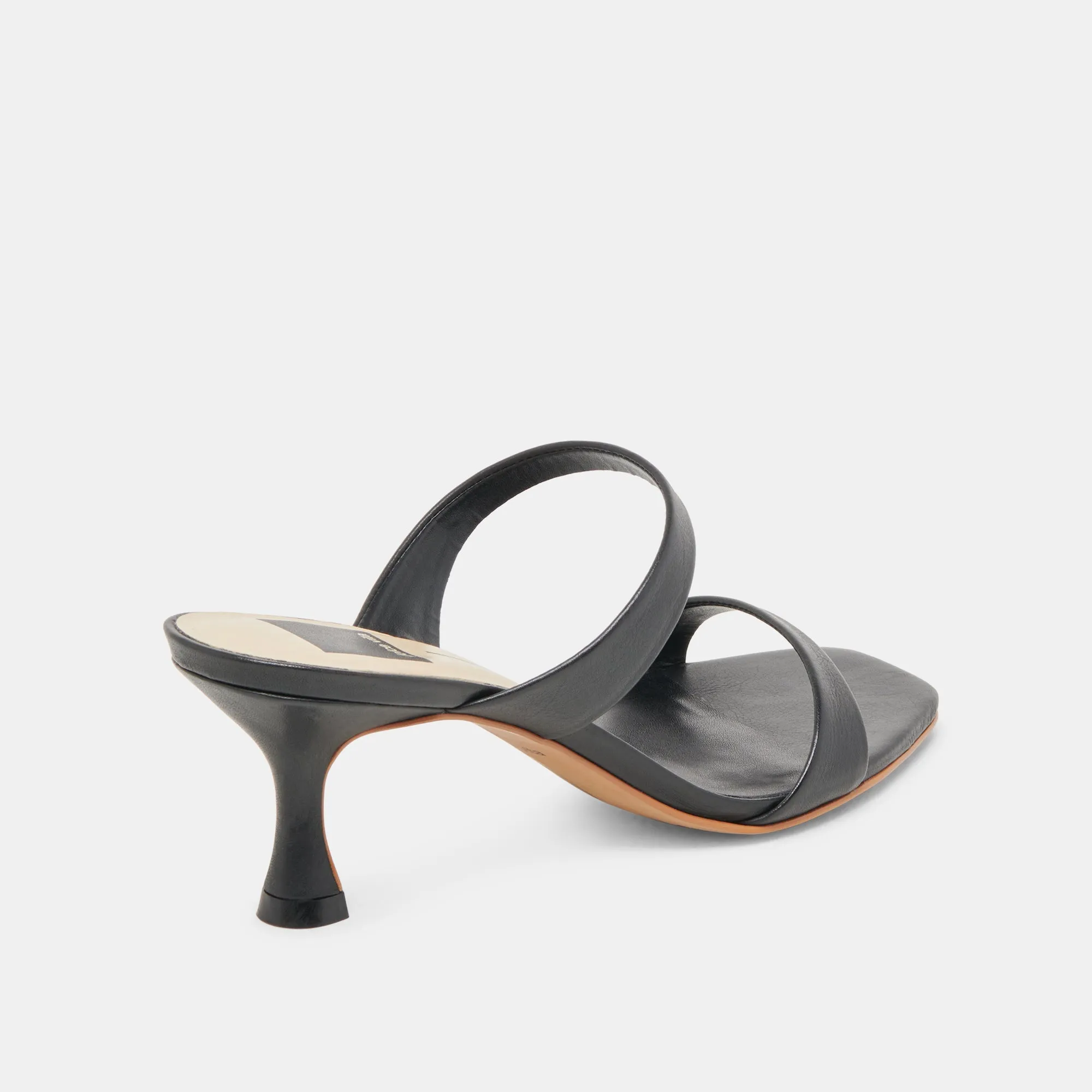 GENORA HEELS BLACK LEATHER Classic Style