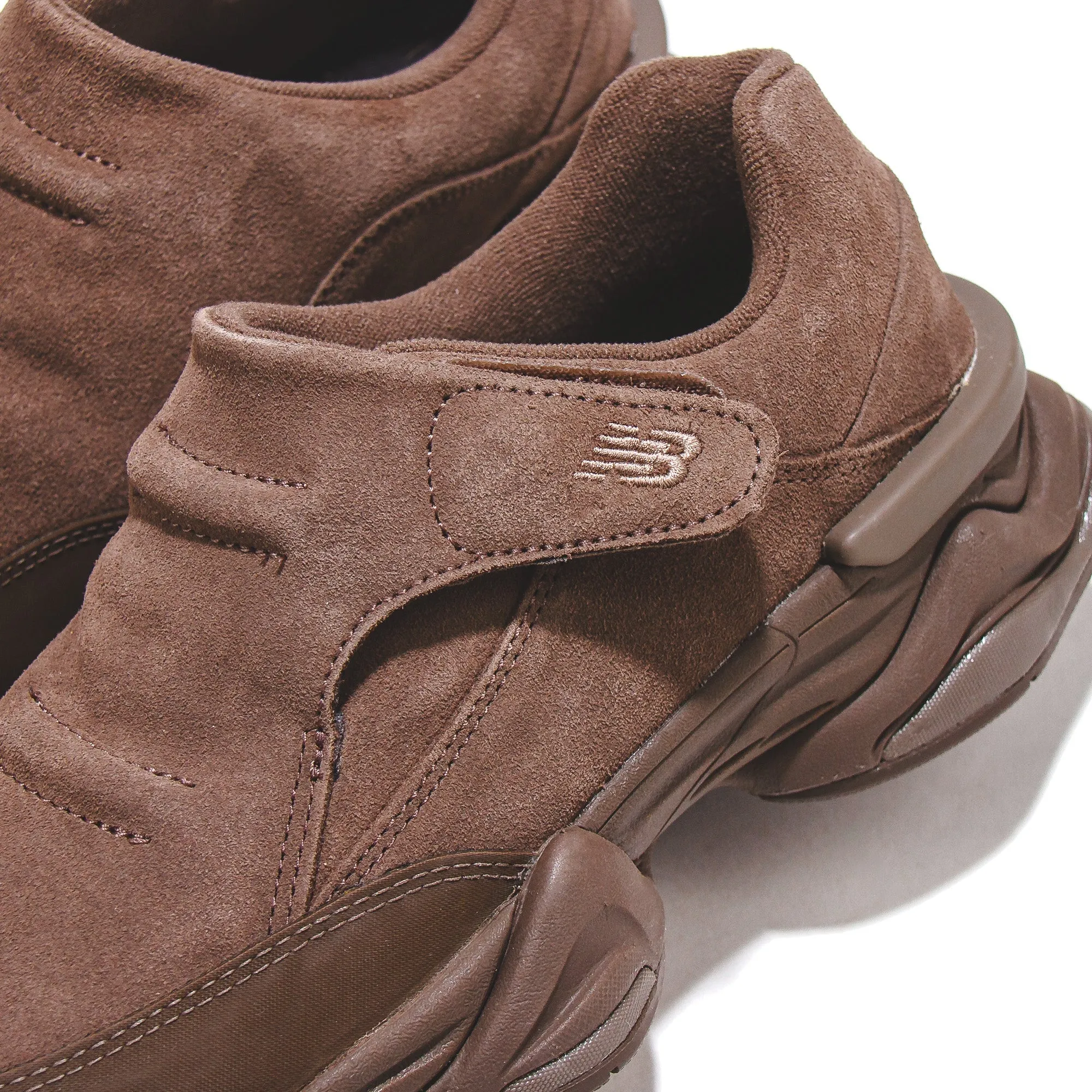 New Balance Unisex 8040 Brown U8040UOA running for health