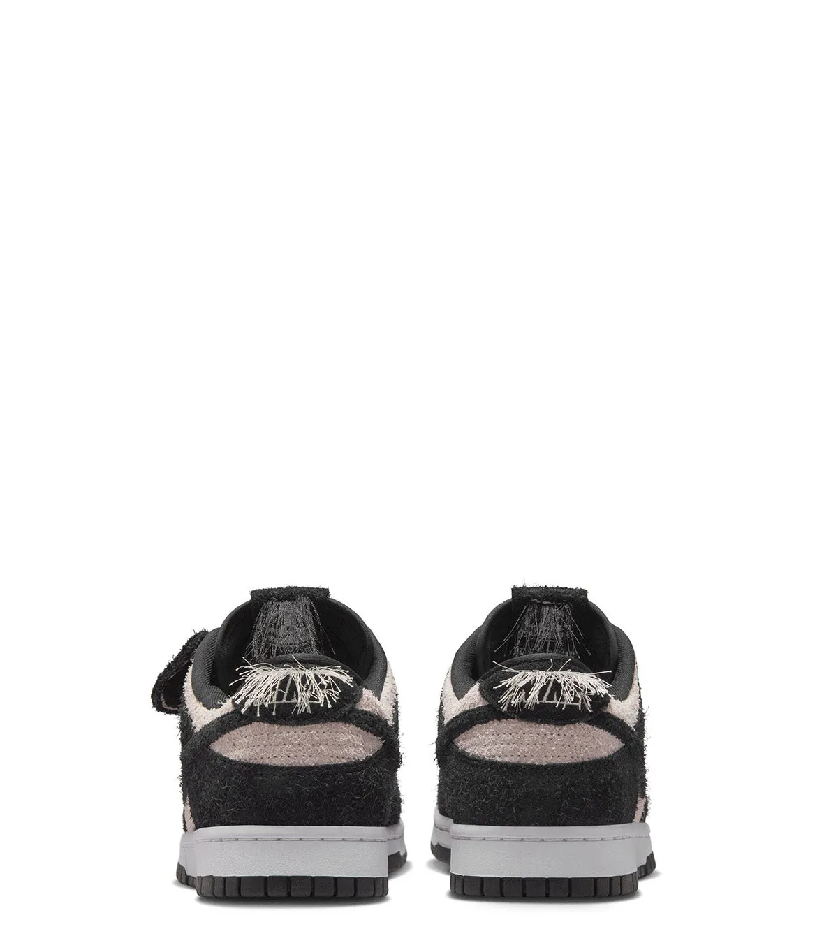 Structured grip Nike Dunk Low Retro SE White Black