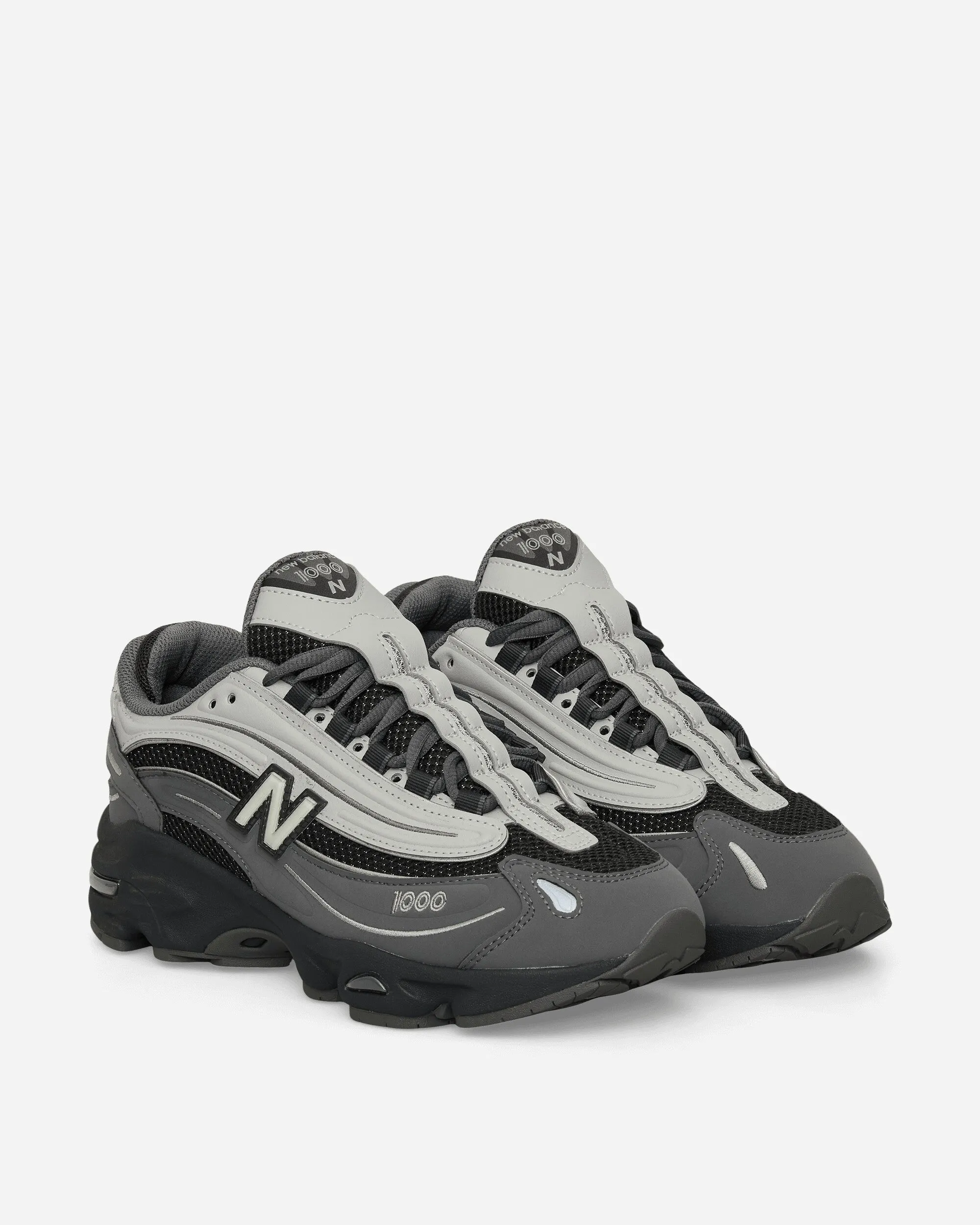 1000 Sneakers Castlerock Studded Trim Easy Comfort