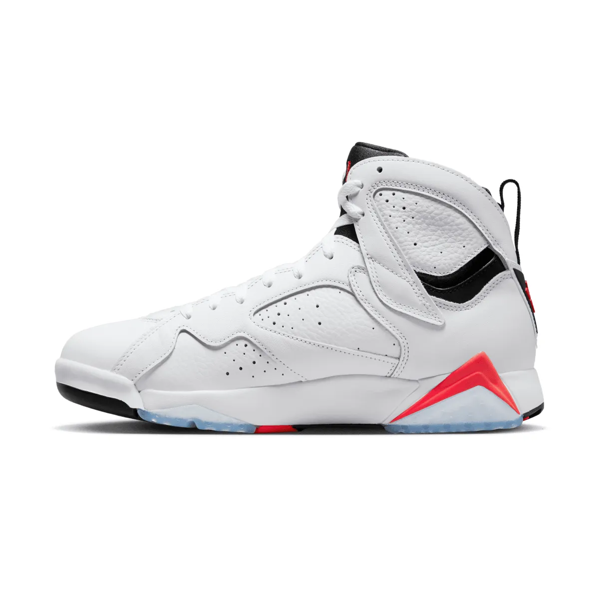 Air Jordan 7 Retro 'Infrared' Easy Walk All-weather breathability