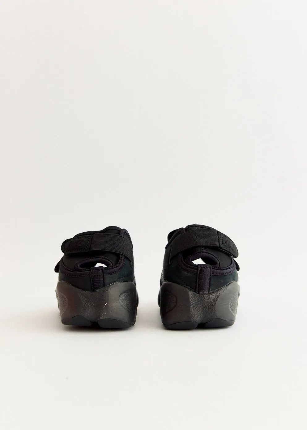 Anti   Slip Feature Weekend Look Women's Air Rift Breathe 'Metallic Silver Black' Sneakers