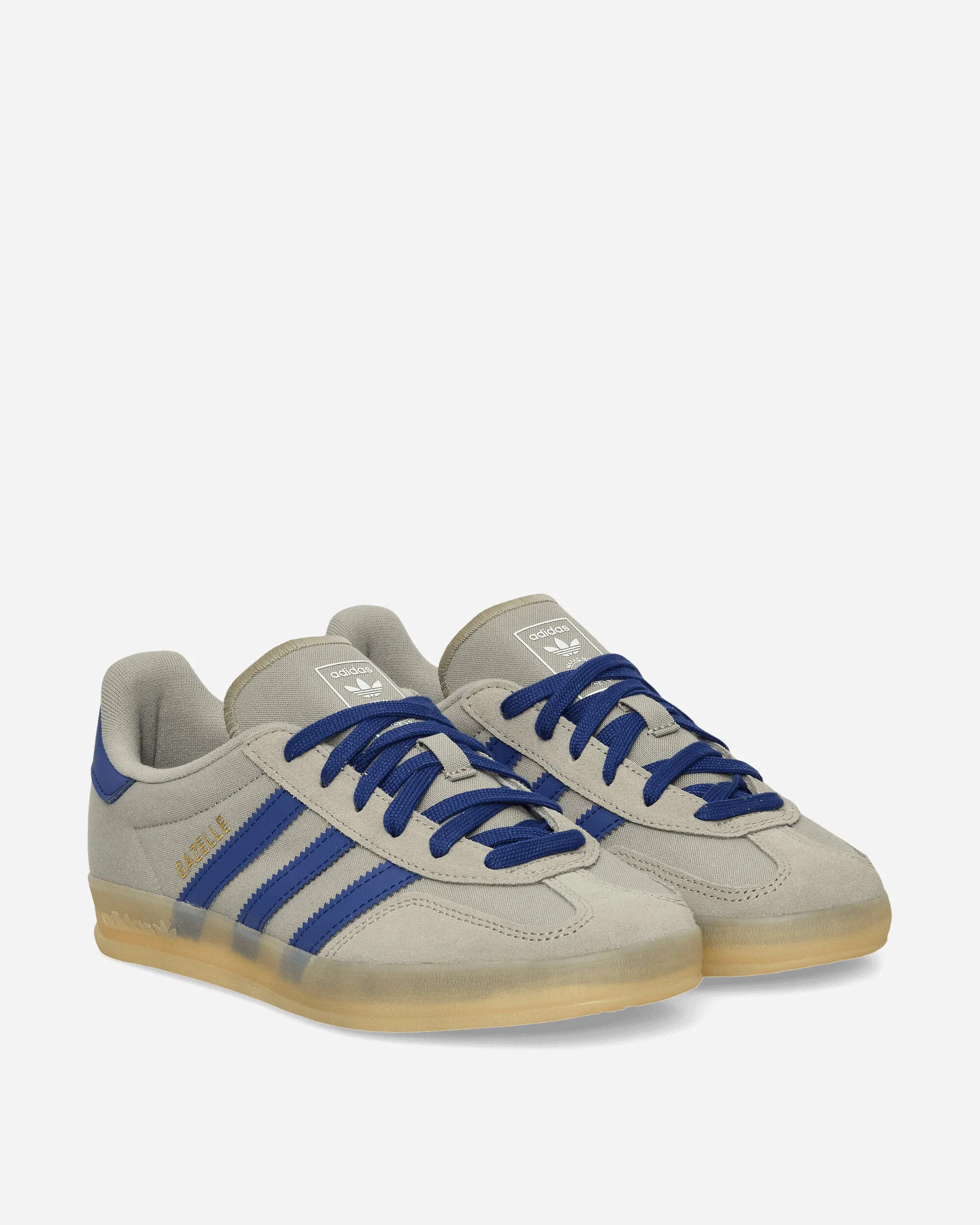 Office Look Harbor Path Gazelle Indoor Sneakers Silver Pebble / Victory Blue