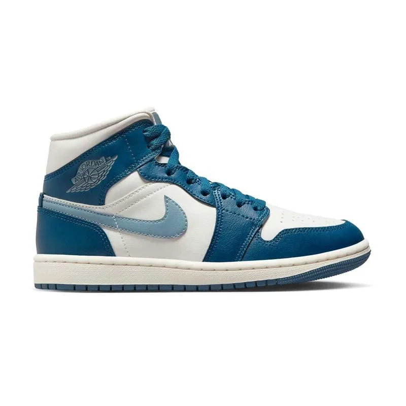 Wmns Air Jordan 1 Mid 'French Blue' Comfortable Design