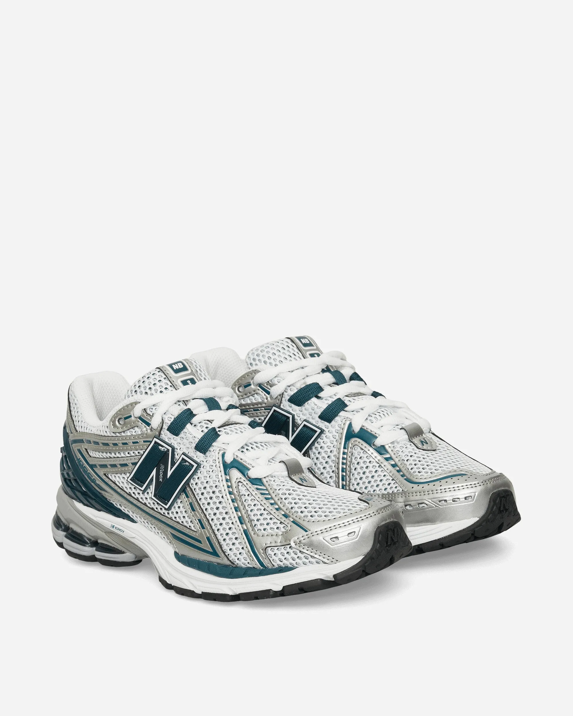 1906R Sneakers Silver Metallic / Deep Ocean / White Lake Trek
