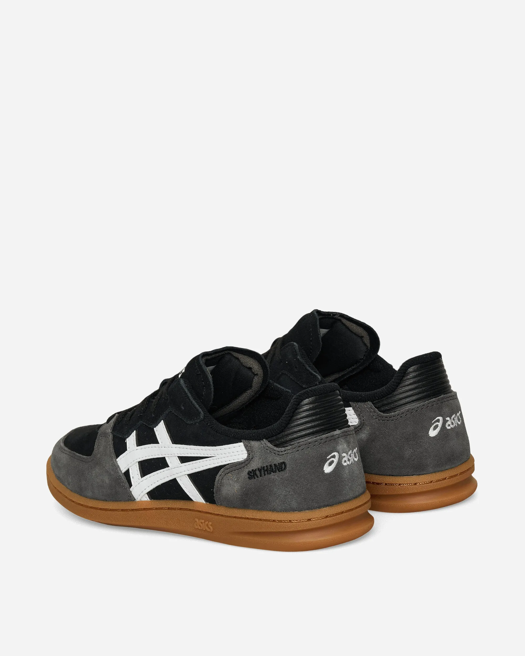 Traction Sole Skyhand OG Sneakers Black / White