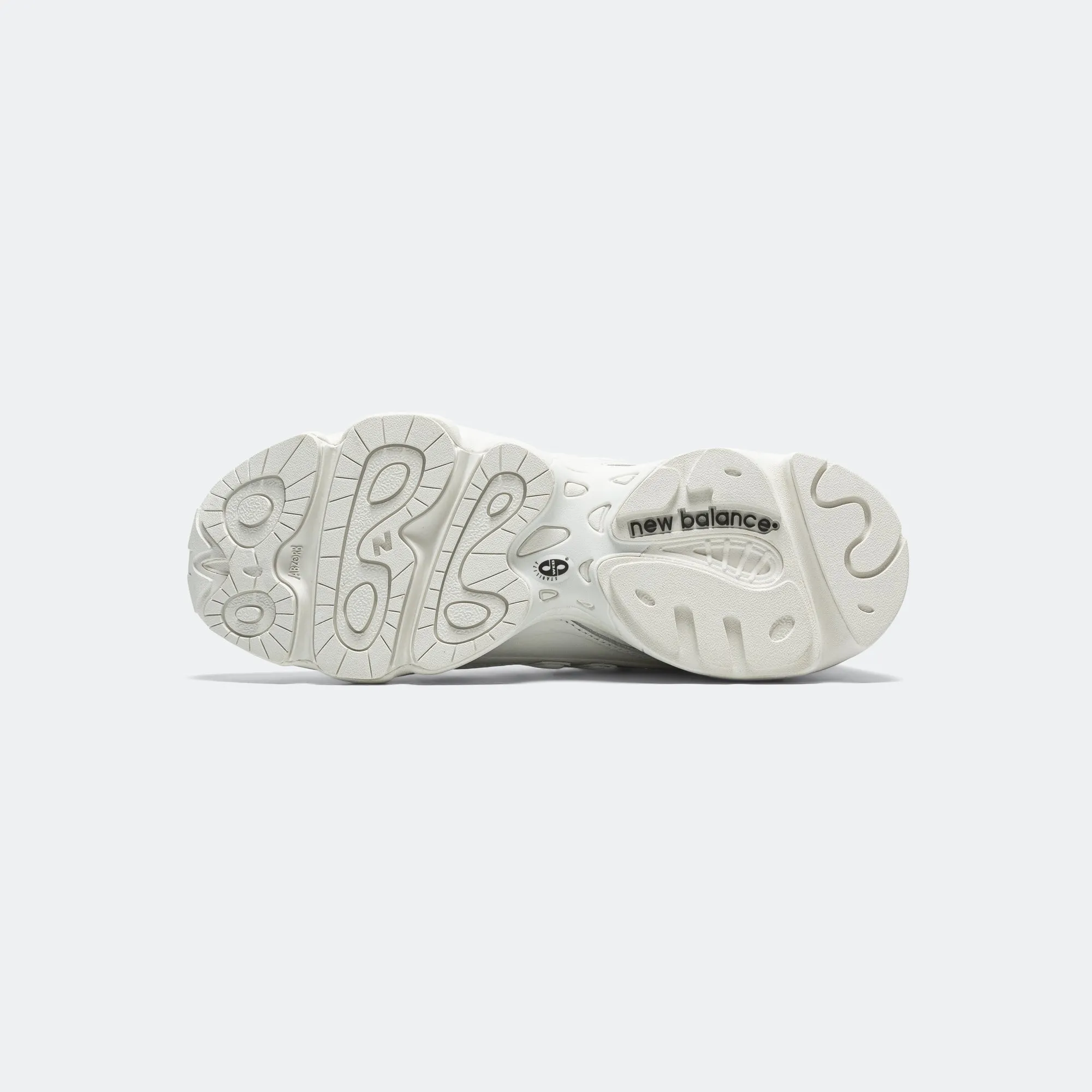 ZipUp Loose Fit M1000BW