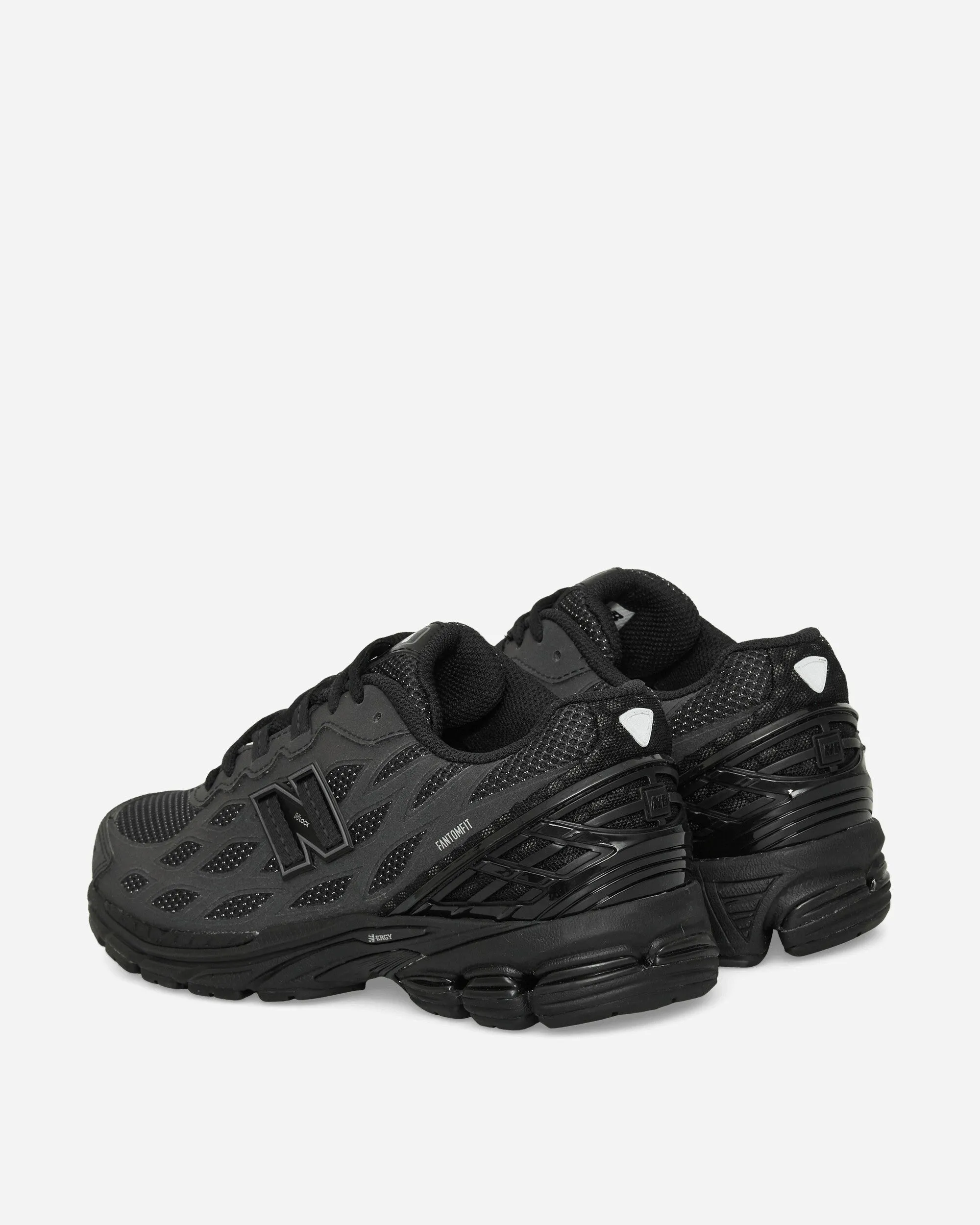 1906W Sneakers Black / Silver Metallic Fashion-Forward Look Subtle colors