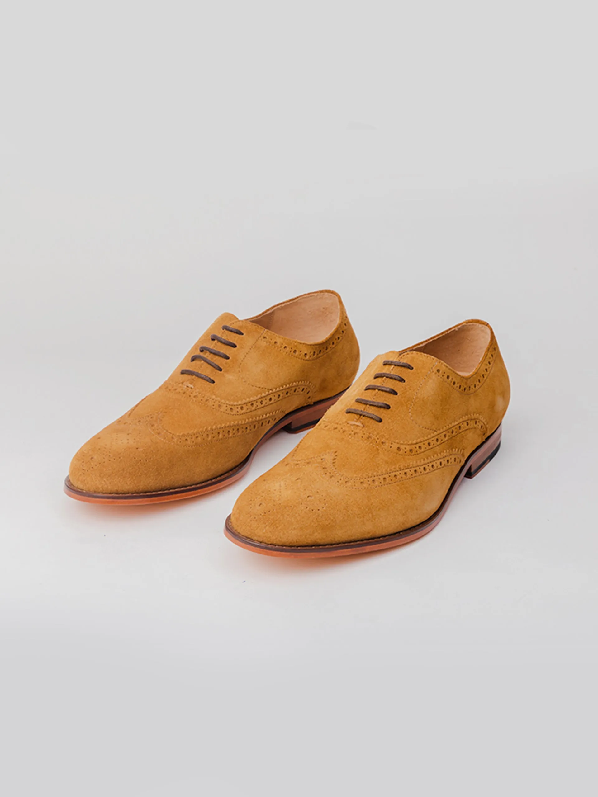 Helio Wingtip Oxford - Cognac Suede Easy Style