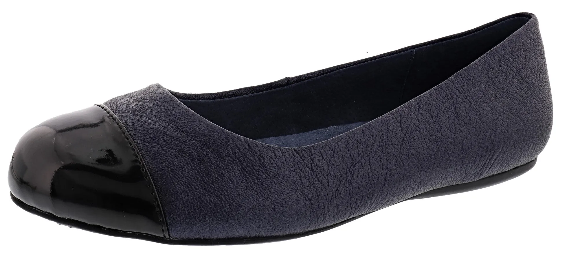 Softwalk Women's Napa Narrow Width Slip On Ballerina Flats Stacked Heel