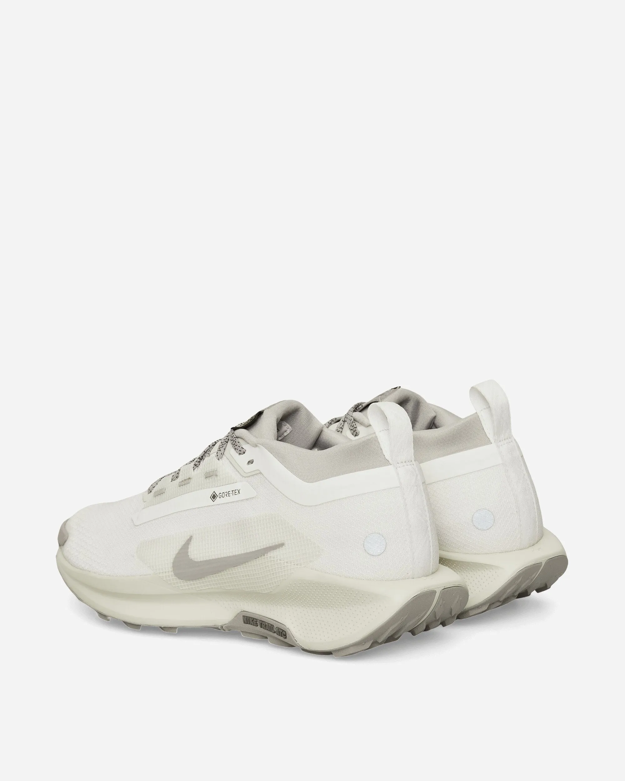 Smooth Feel Park Fun Pegasus Trail 5 GORE-TEX Sneakers Summit White / College Grey