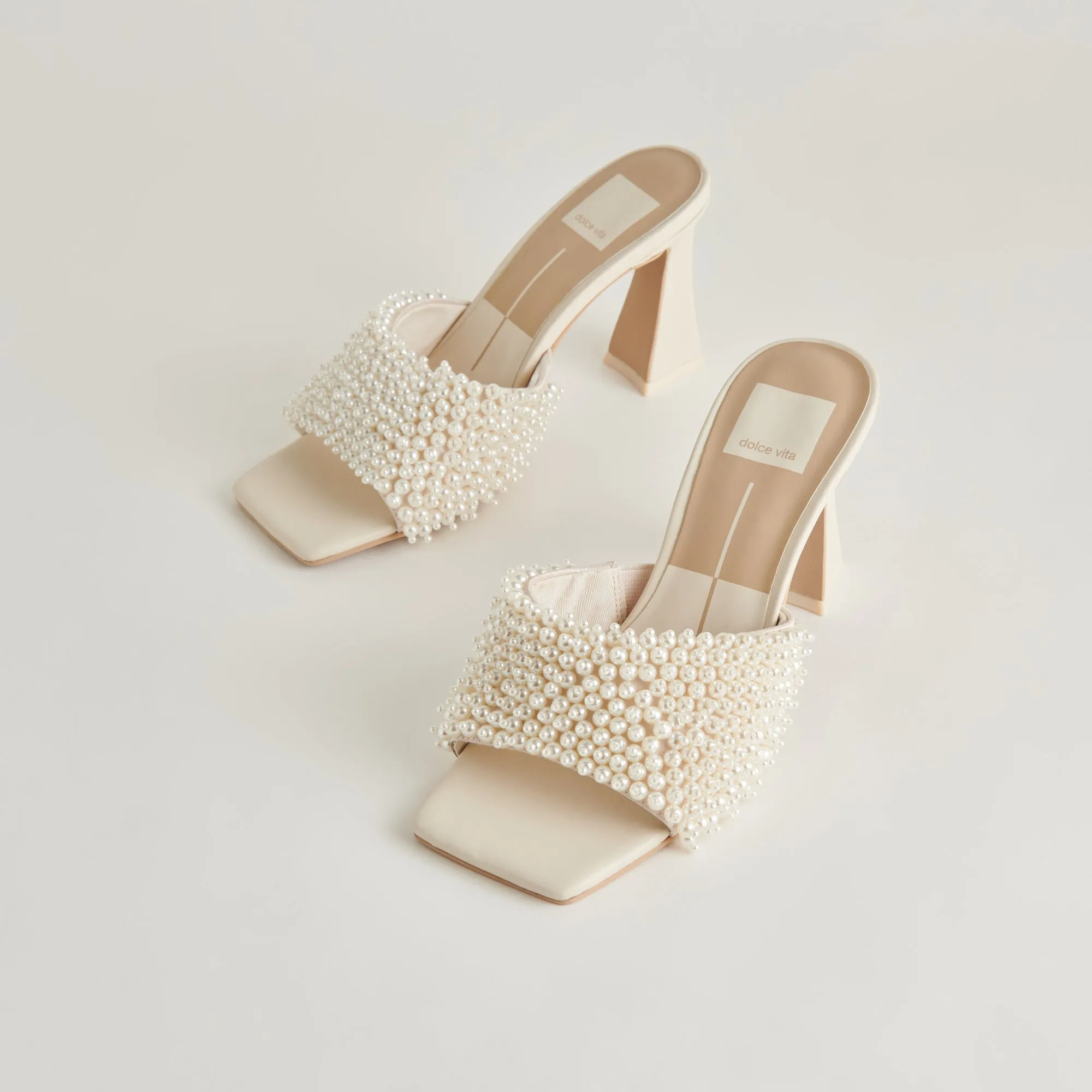 NANDY PEARL HEELS VANILLA PEARLS Arch Cushioning