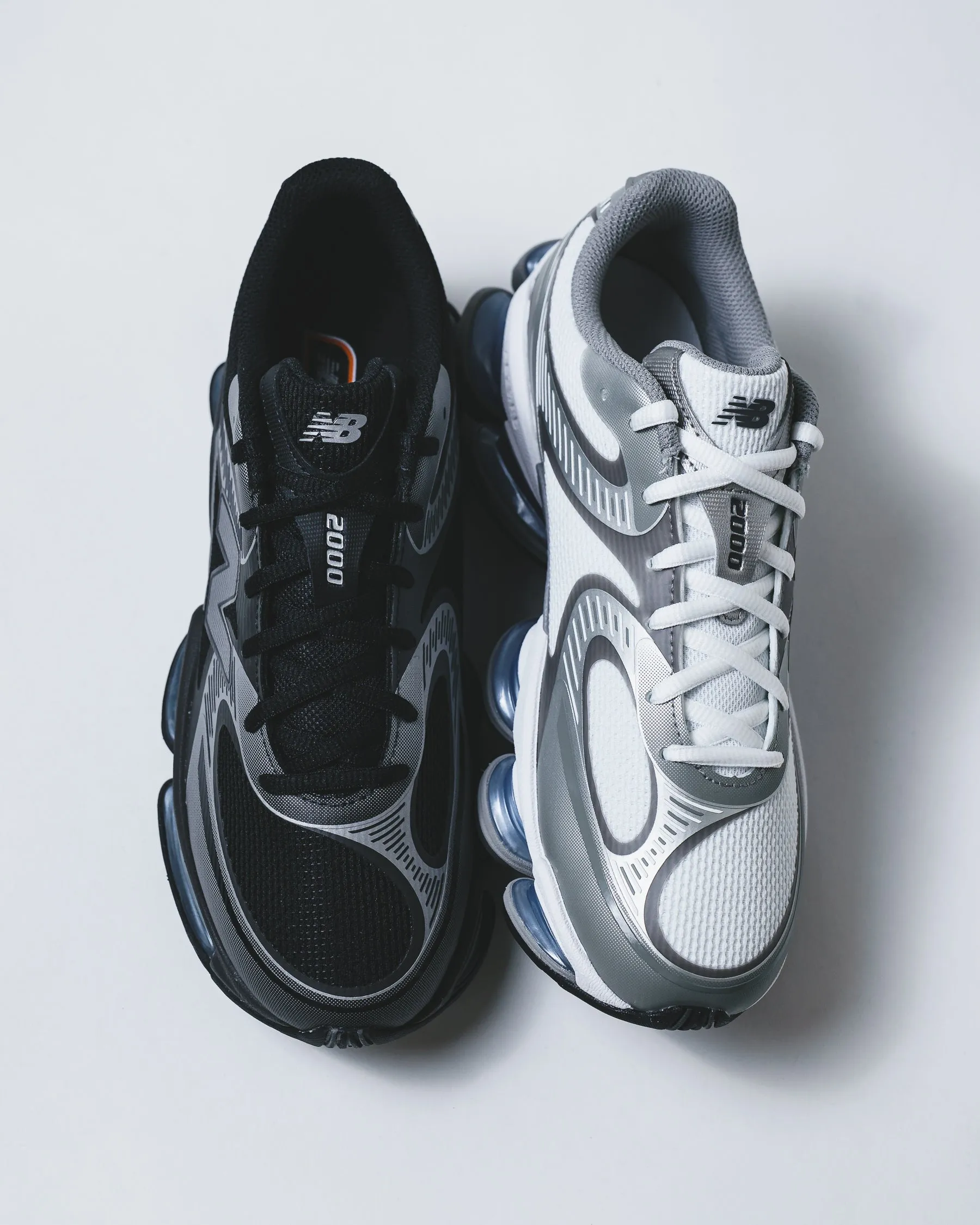 Hydrodynamic New Balance Unisex Abzorb 2000 White Silver Metallic Core U2000AA
