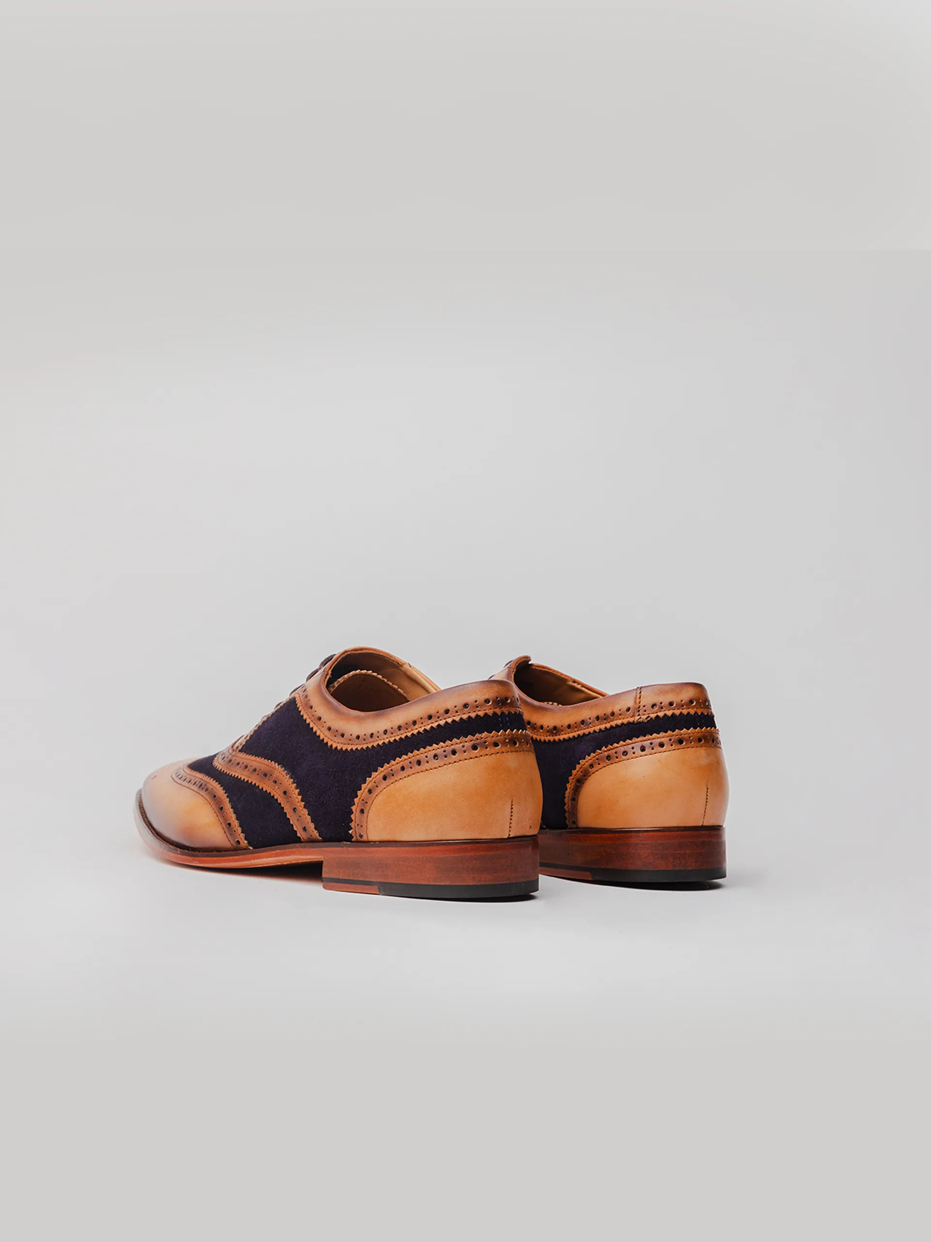 Stella Spectator Wingtip Oxford - Tan/ Blue Wide fit European Oxfords