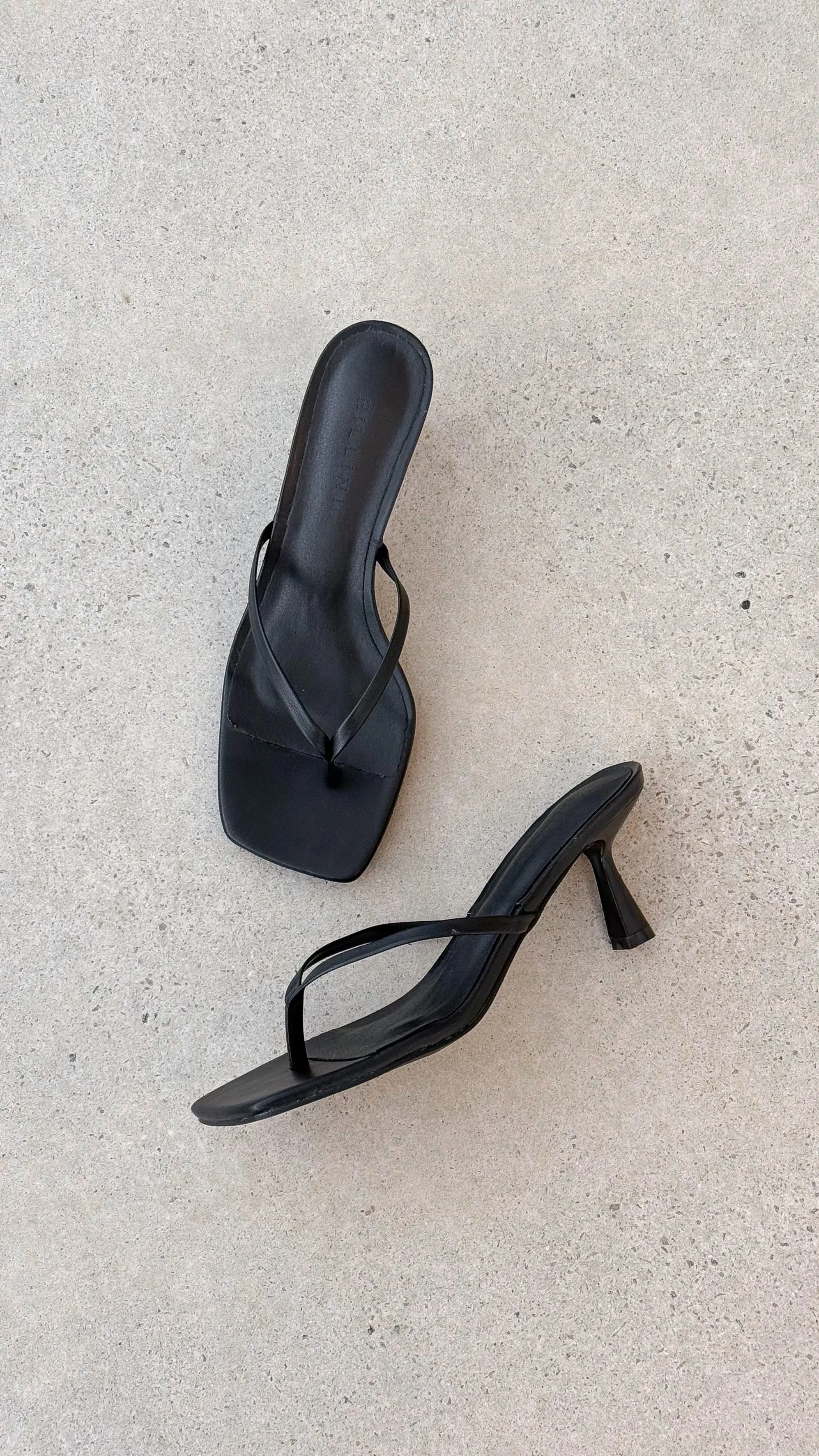 Xami Heel - Black Sleek Design