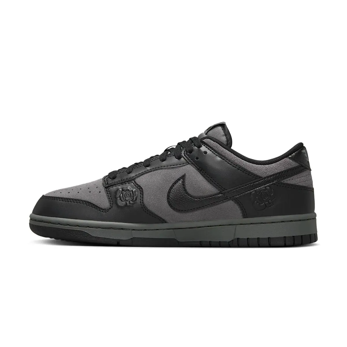 Wmns Dunk Low 'Black Roses' Run Around