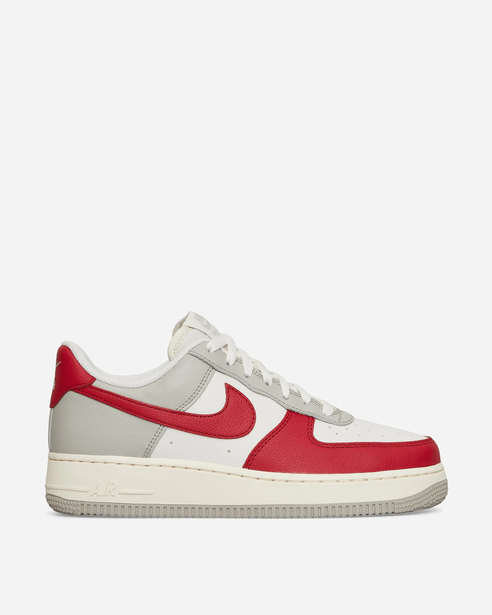Low Cut Air Force 1 '07 LV8 Sneakers Phantom / Gym Red