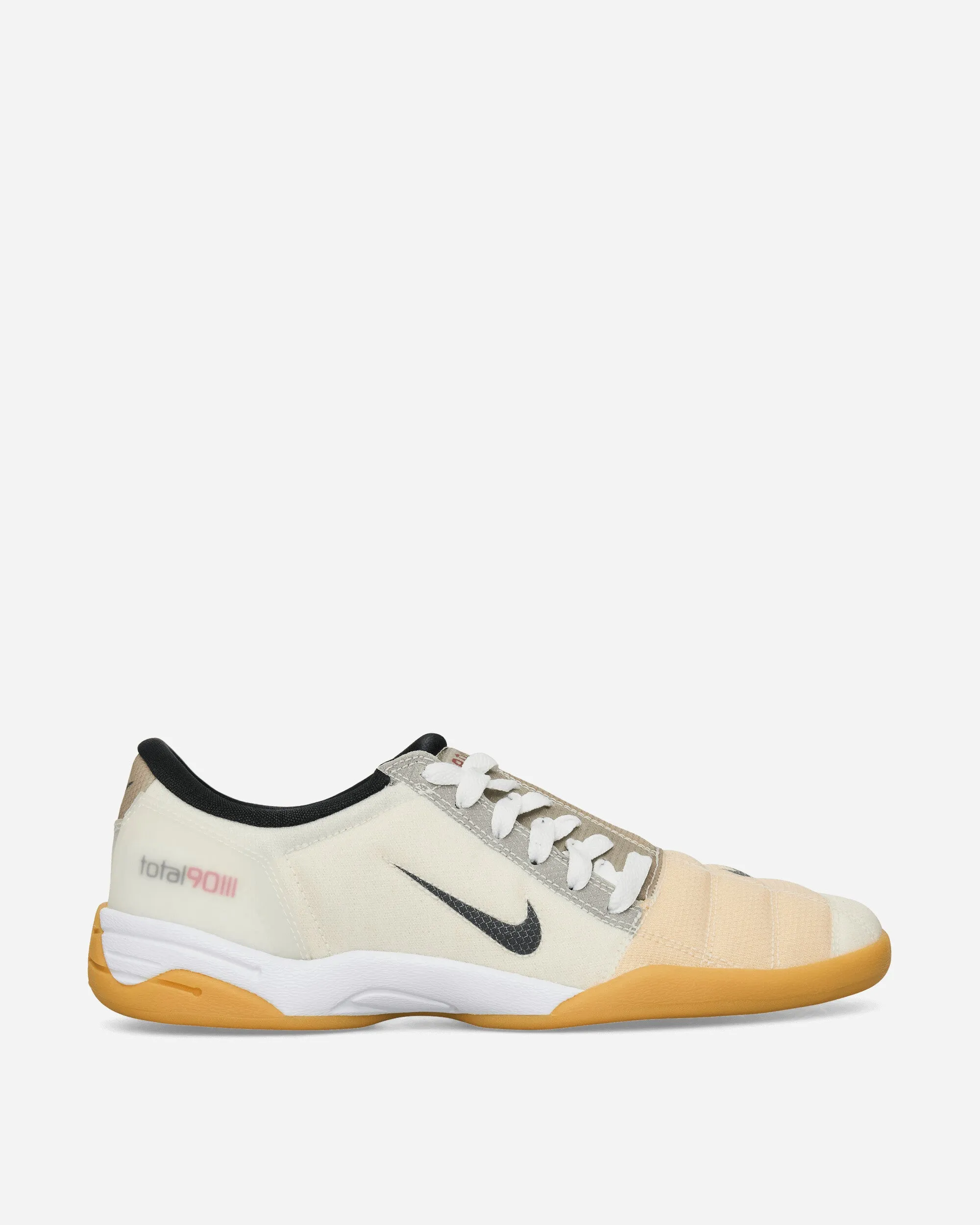Total 90 Sneakers White / Black Stride Light Solid Hold