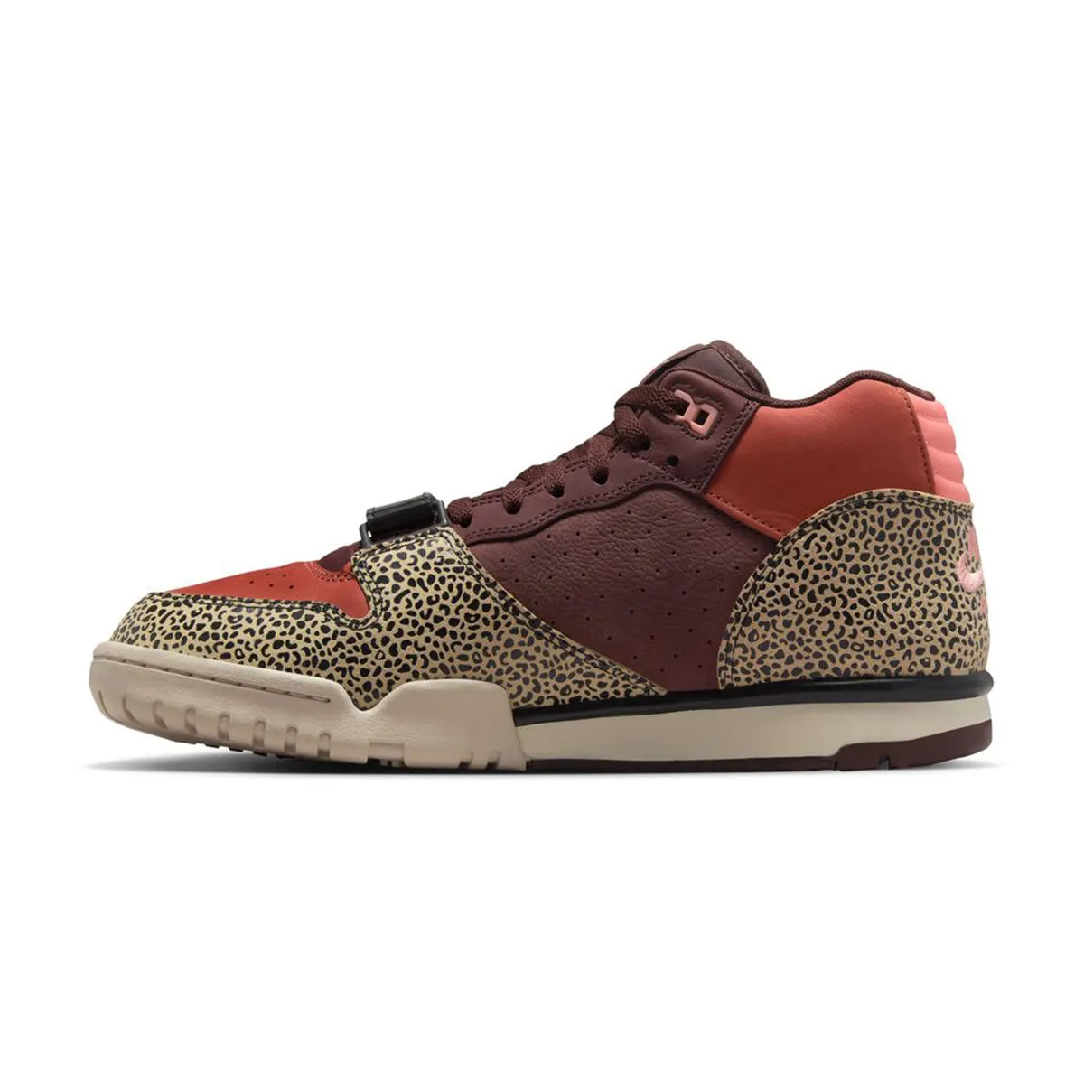 Full Coverage Sneaker Releases   Arts & Rec SB Air Trainer 1 Qs 'Earth Dusty Peach'