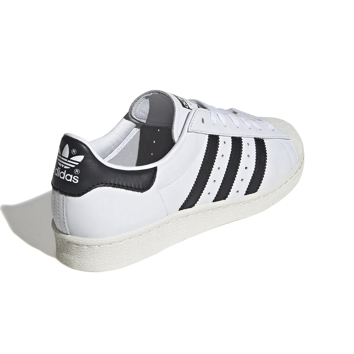 Silver Glow Travel Mood Superstar 82 'Cloud White'