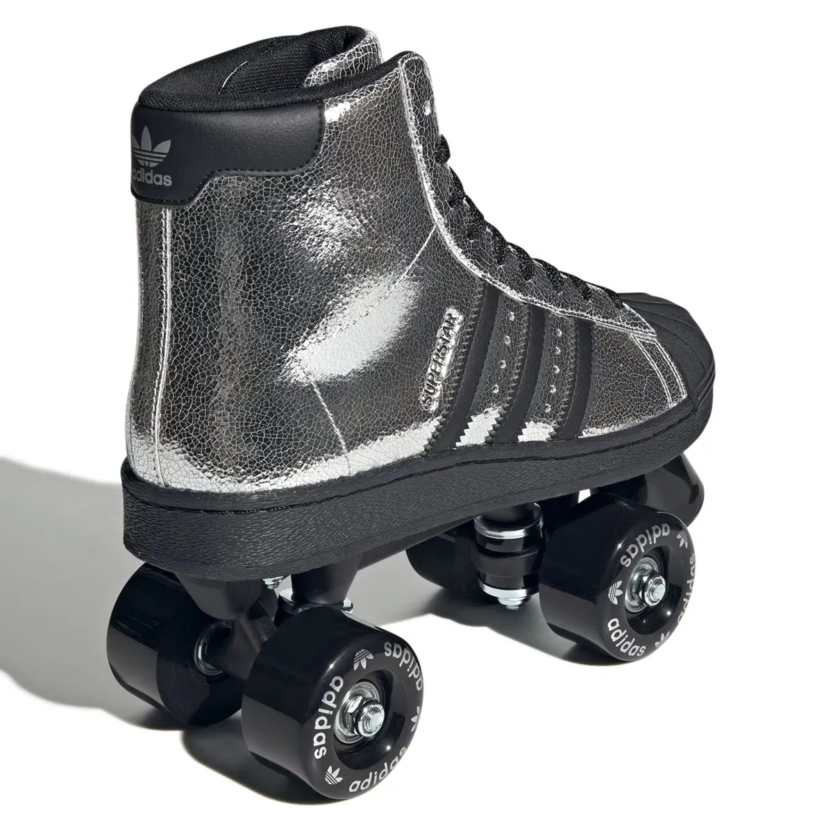 Wmns Superstar 82 Roller Skates 'Silver Metallic Core Black' buckle