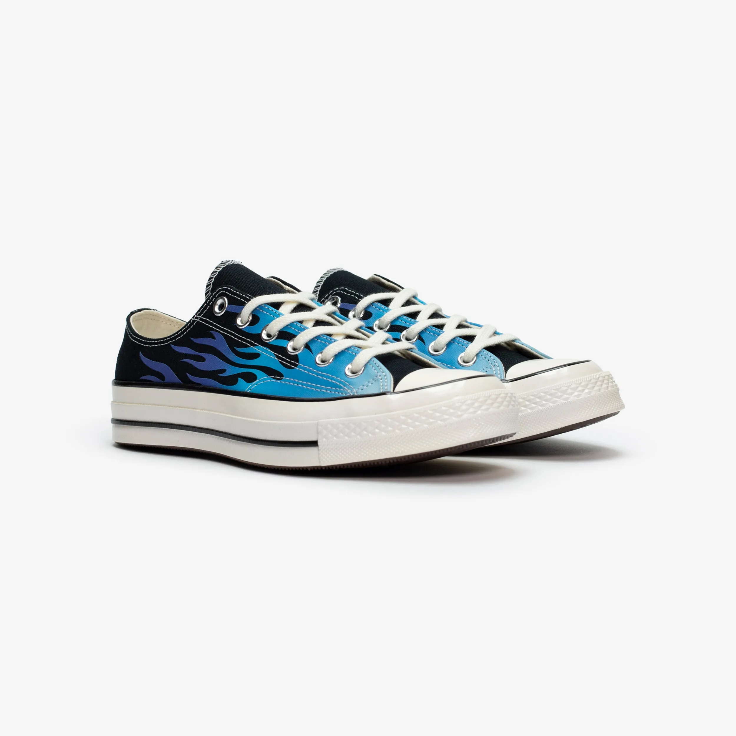 Chuck 70 Tension Adaptive Lacing Microfiber Layered Lining