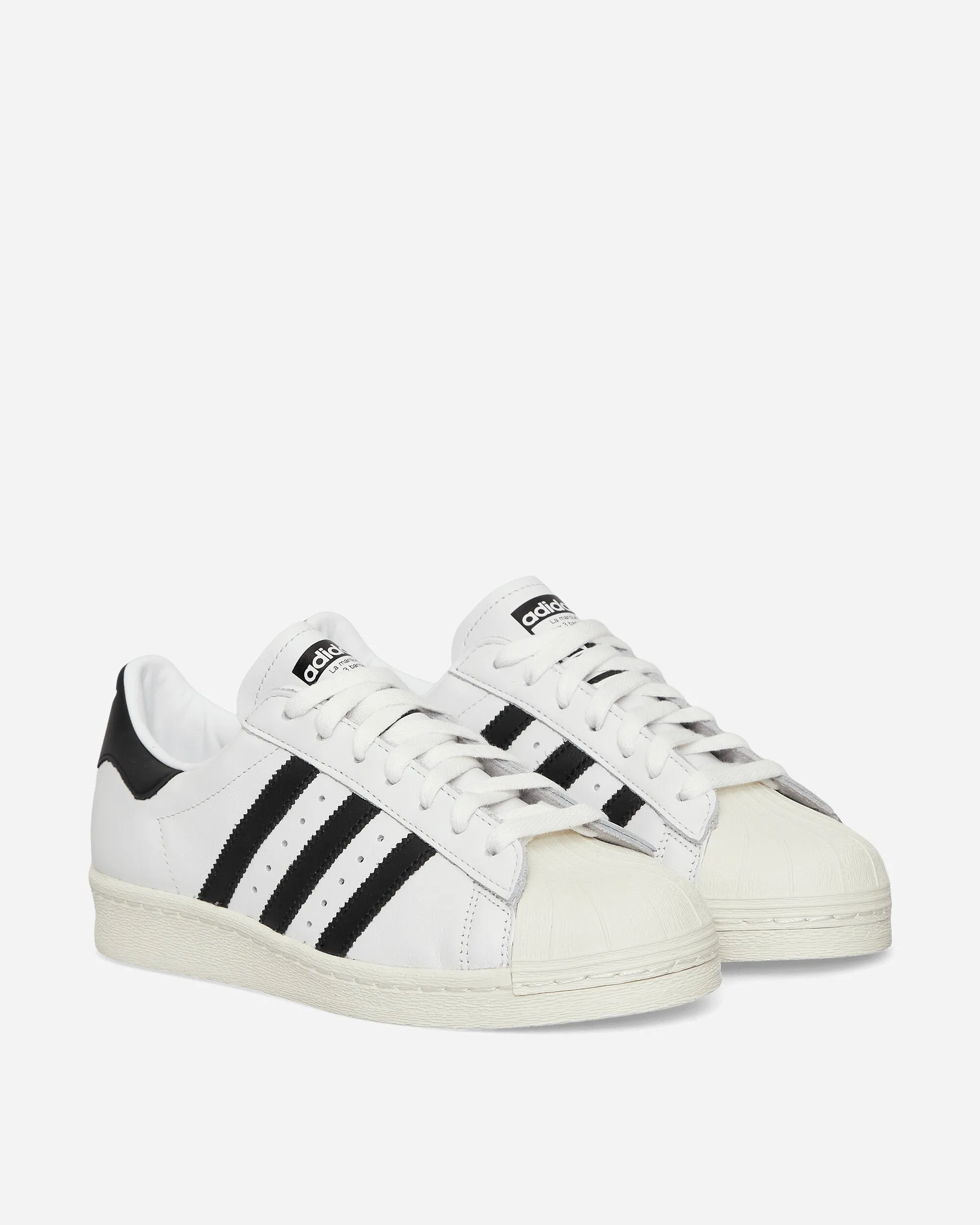 Fall Travel Film Shoot Superstar 82 Sneakers Cloud White / Core Black