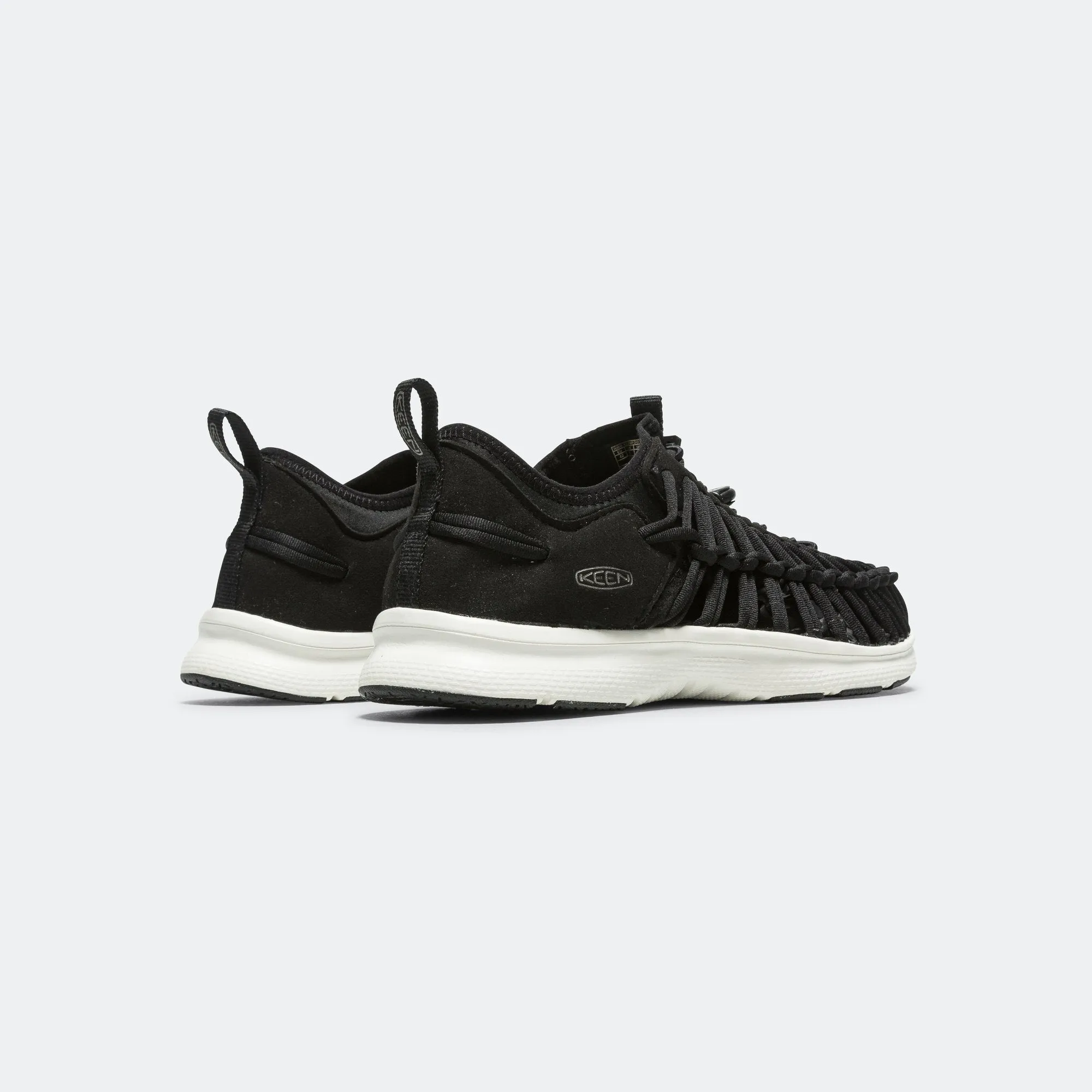 Uneek O3 - Black/Star White Shock Diffusing Midsole